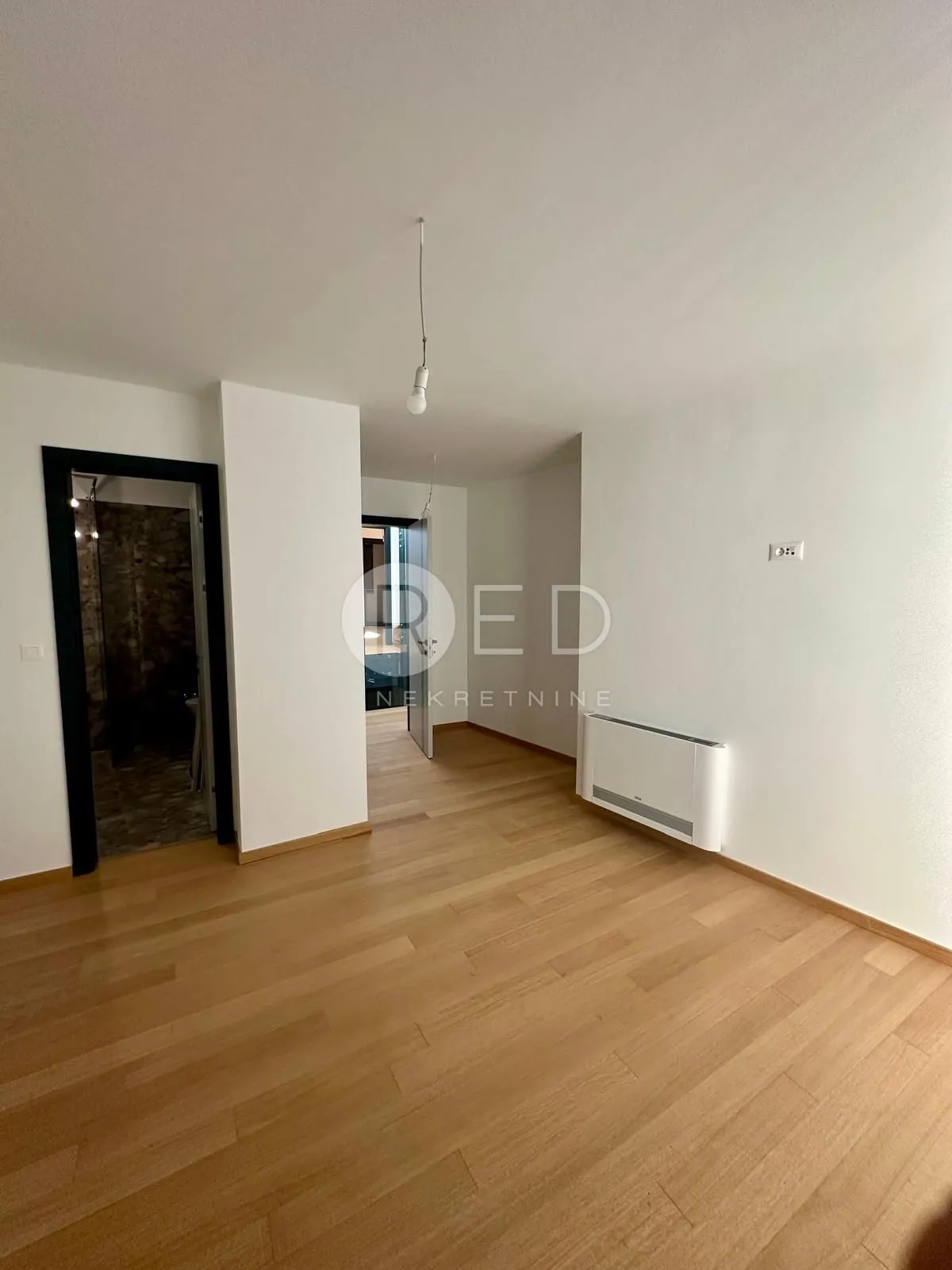 ekskluzivna vila na odličnoj lokaciji, 80 m od mora - sukošan - slika 28