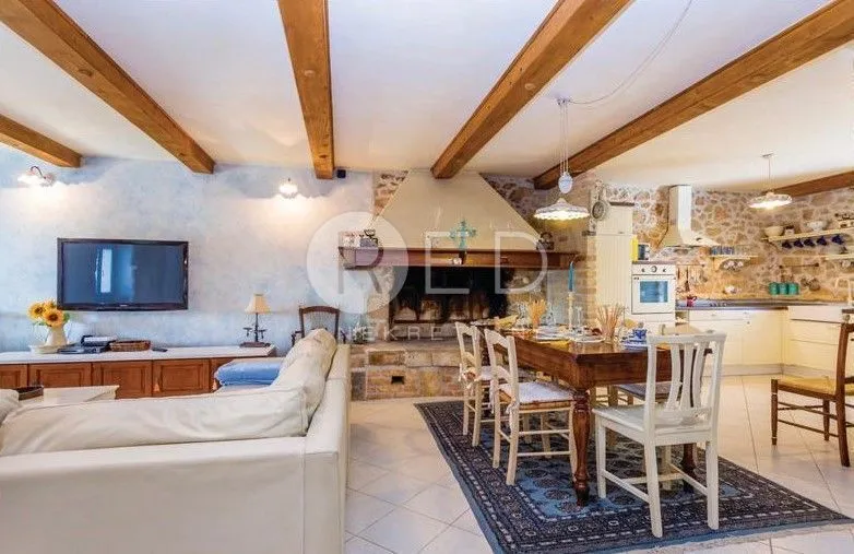 otok krk, okolica dobrinja - predivna adaptirana starina, 170 m2 - slika 4