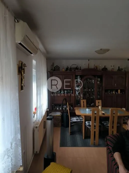 slavonski brod kuća livada 156 m2 - slika 14