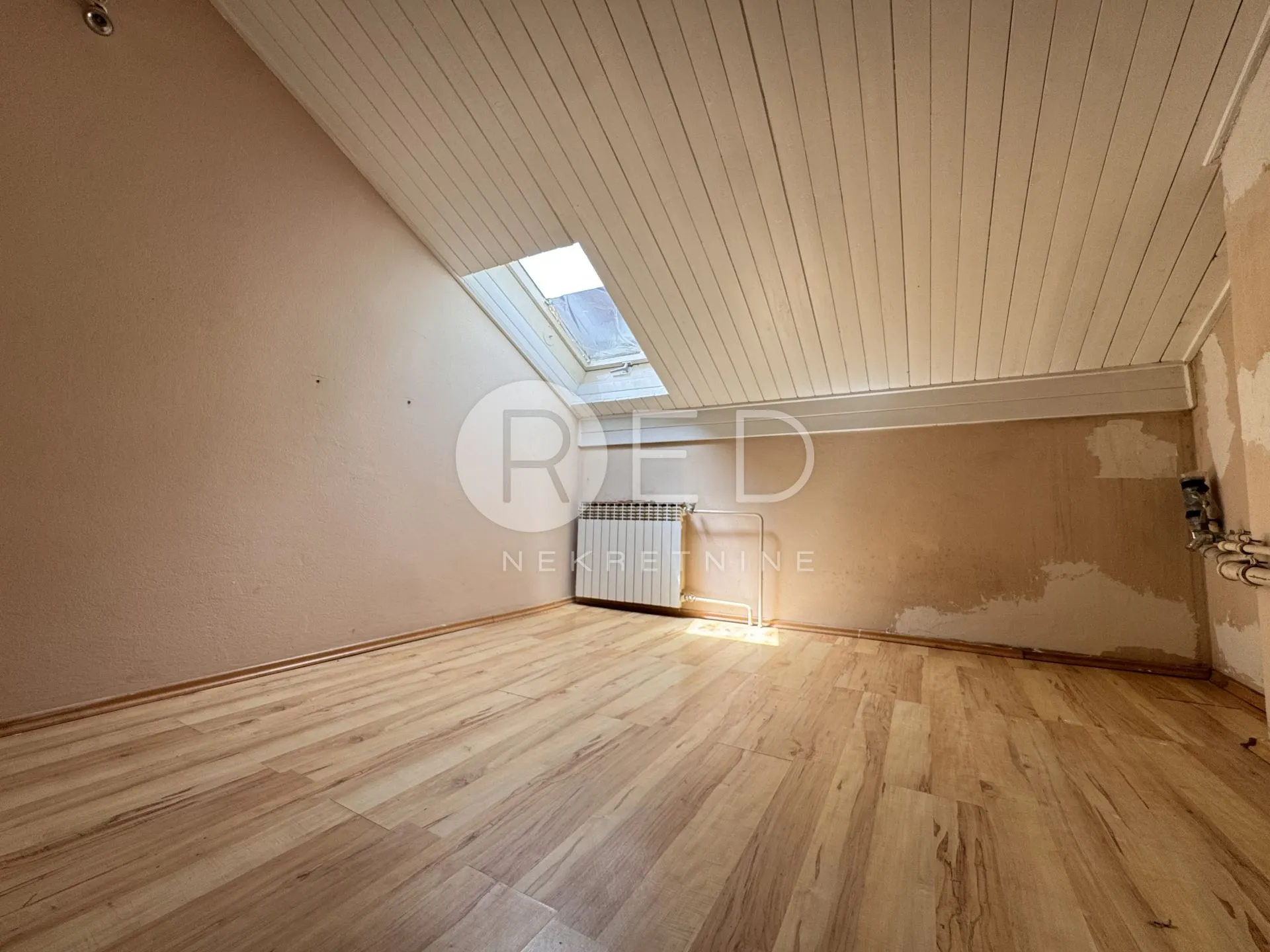 britanac/kraljevec dvojna kuća 260m2 - slika 22