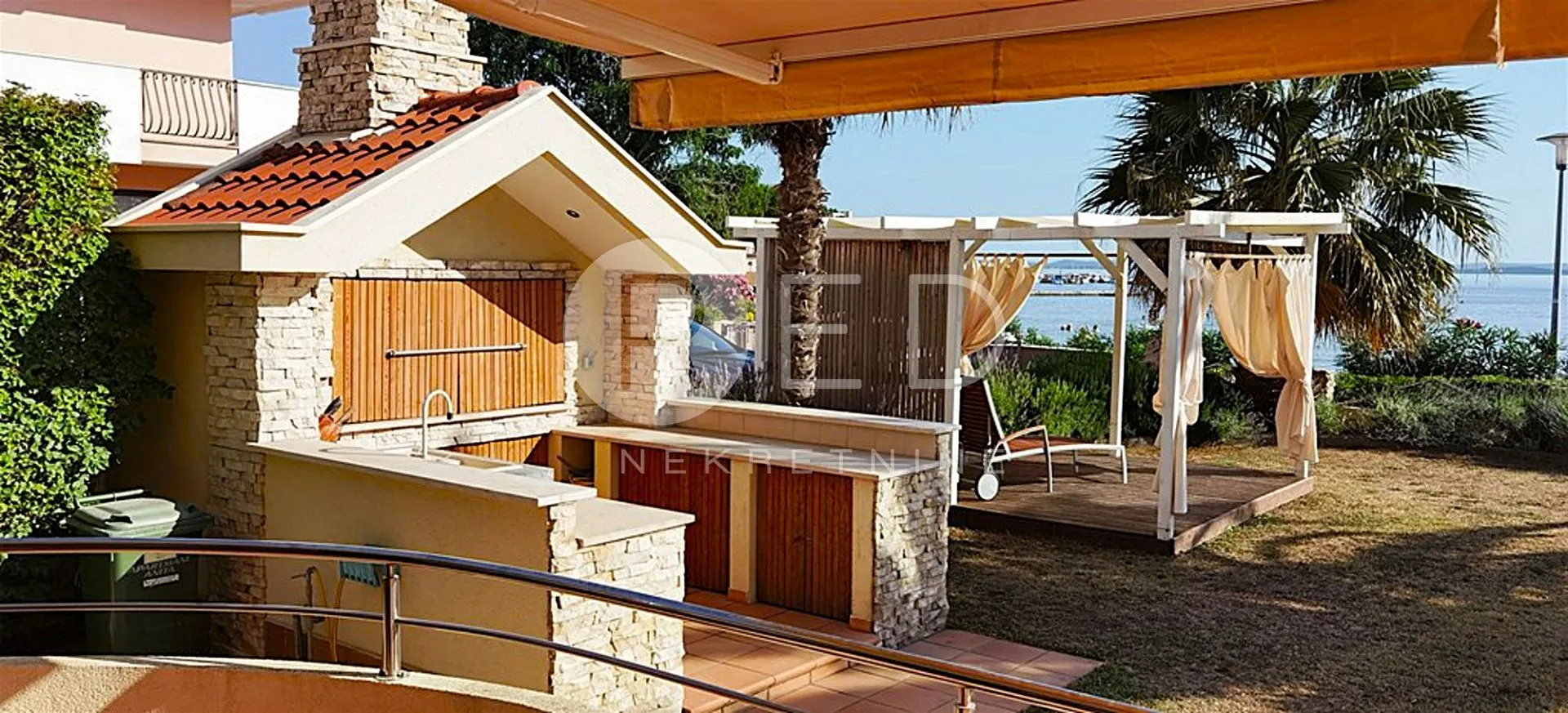 stan 5 metara od mora, 216 m2 - privlaka, zadarska - slika 4