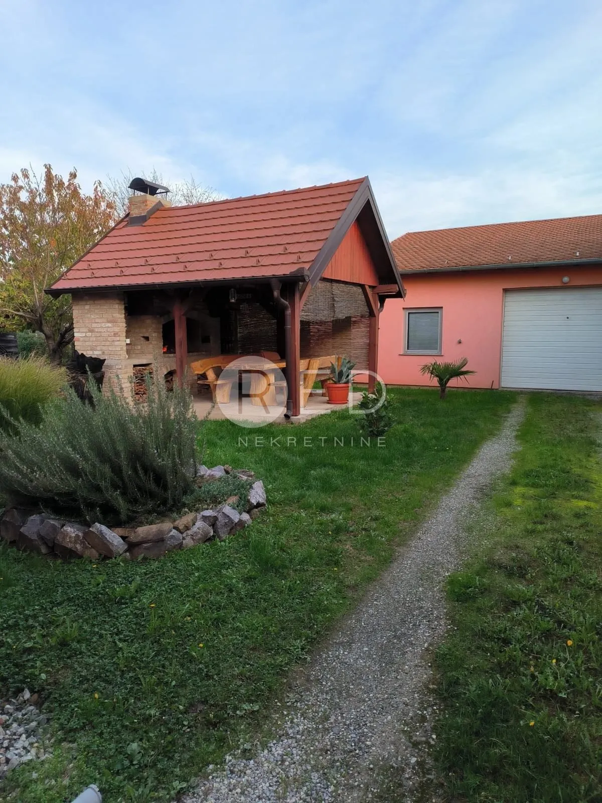 slavonski brod kuća livada 156 m2 - slika 6