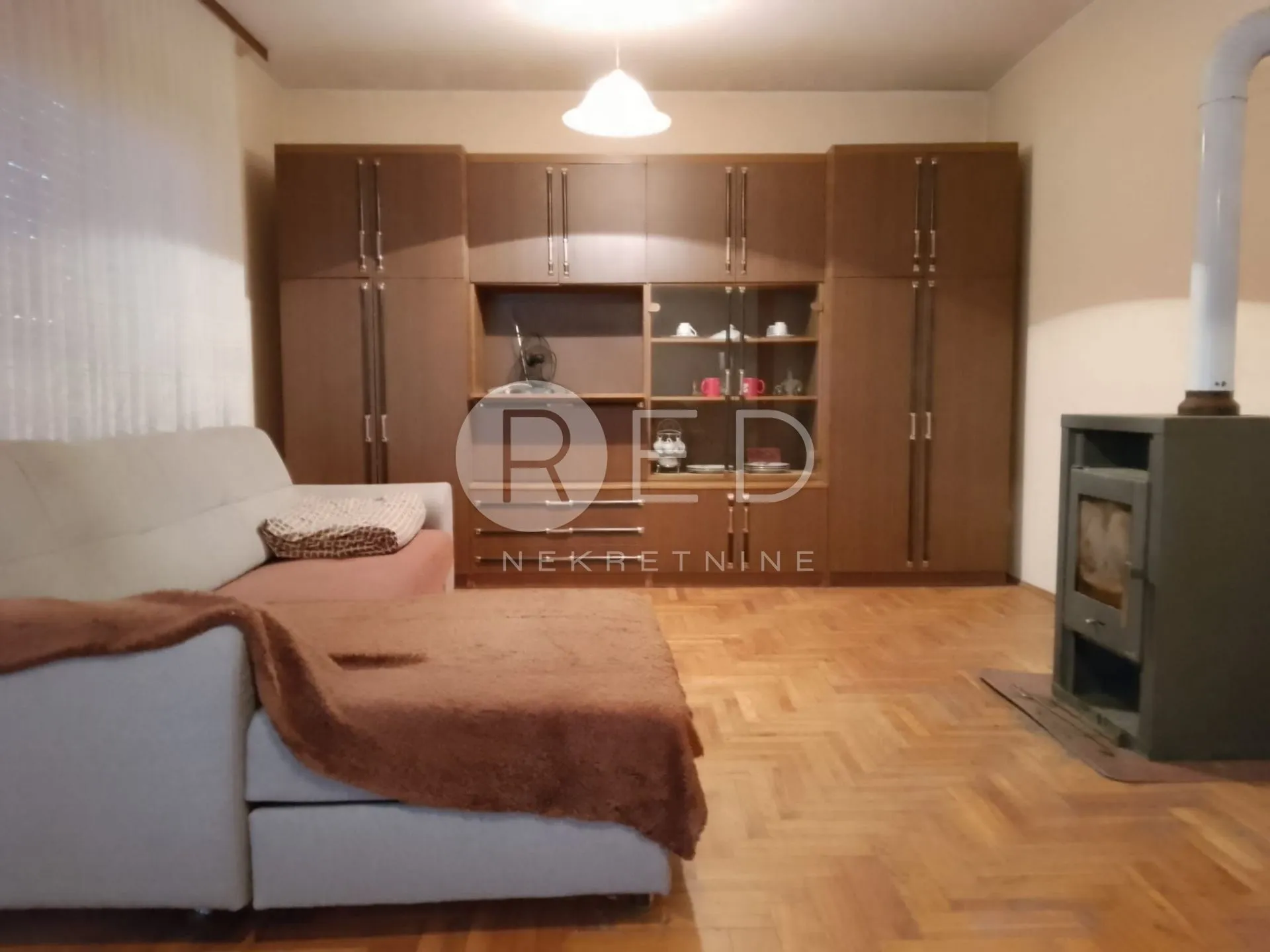 prodaja, kuća horvati 200m2 - slika 20