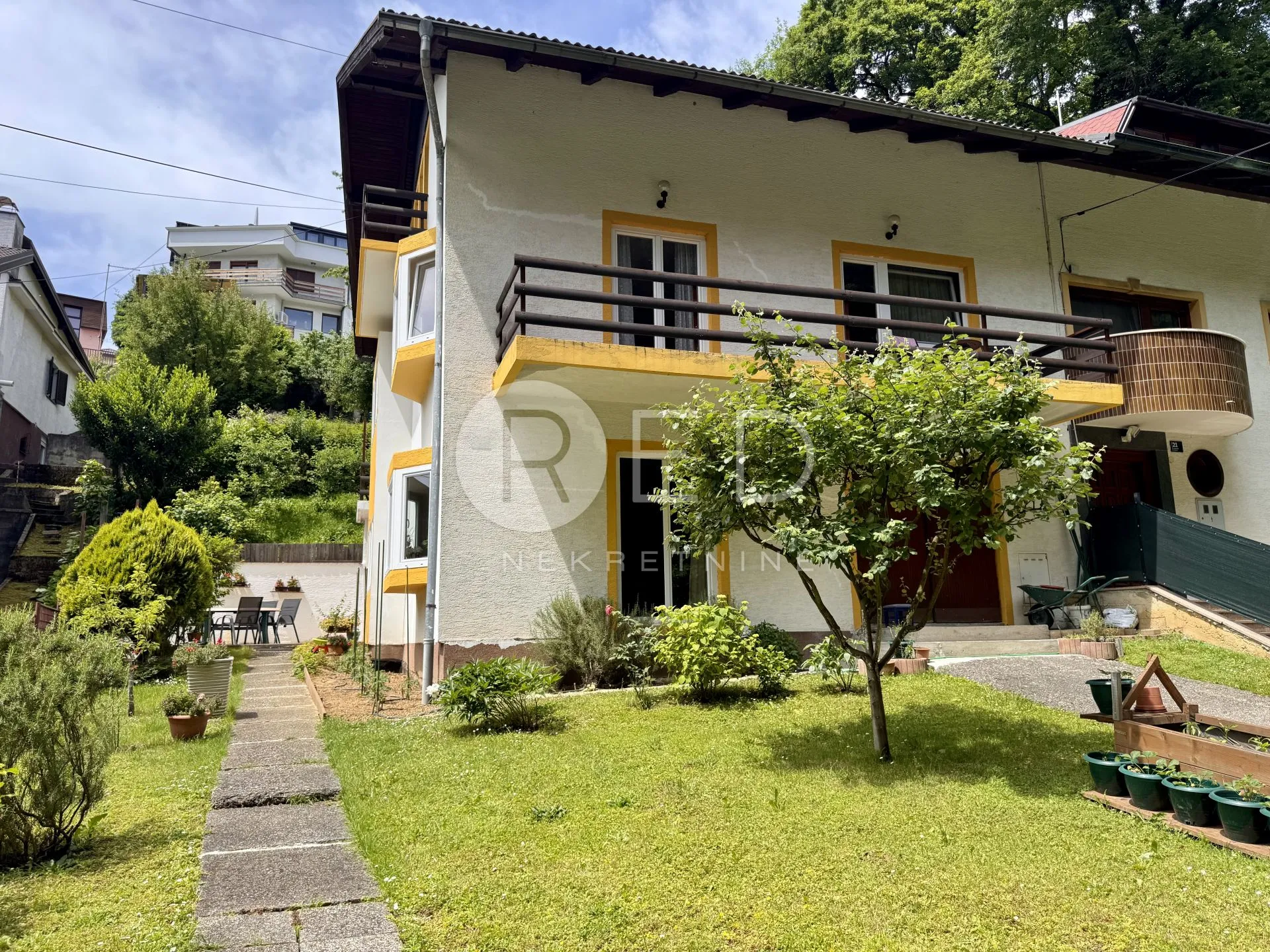 britanac/kraljevec dvojna kuća 260m2 - slika 17