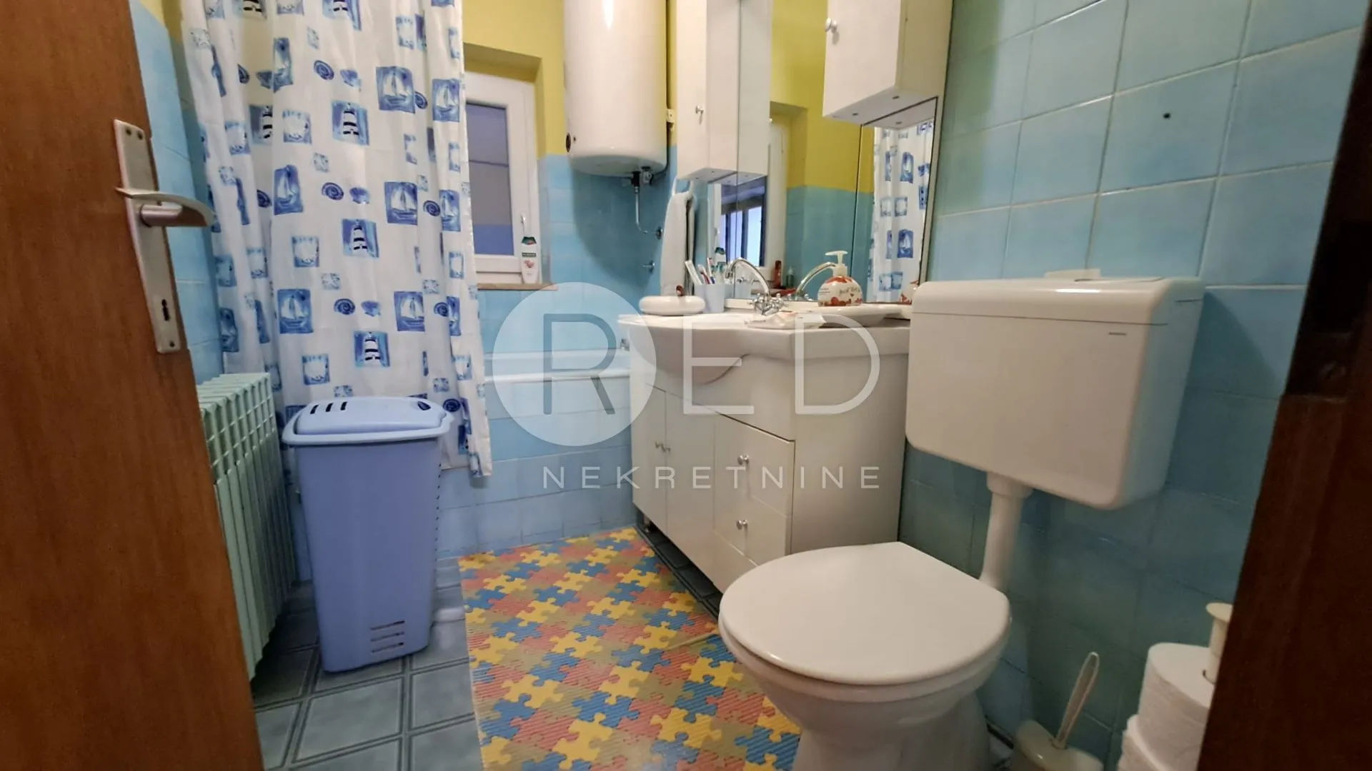 požega kuća u blizini centra - slika 8