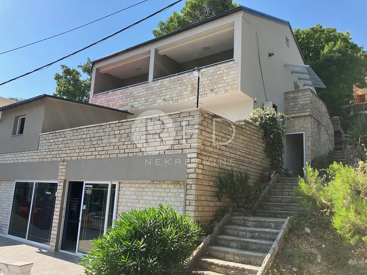 apartmanska kuća prvi red do mora - donji karin - slika 4