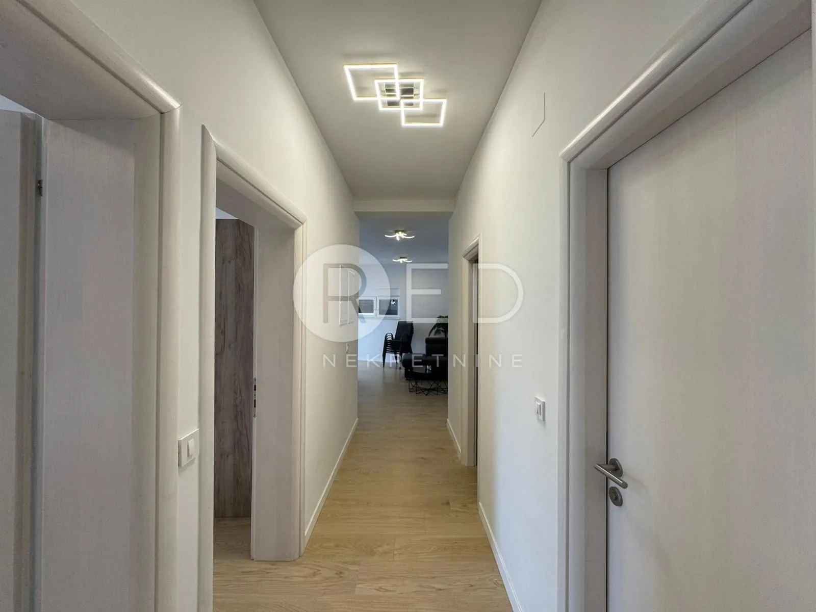 stan u prizemlju s vrtom , novogradnja 116 m2 - vinjerac - slika 19