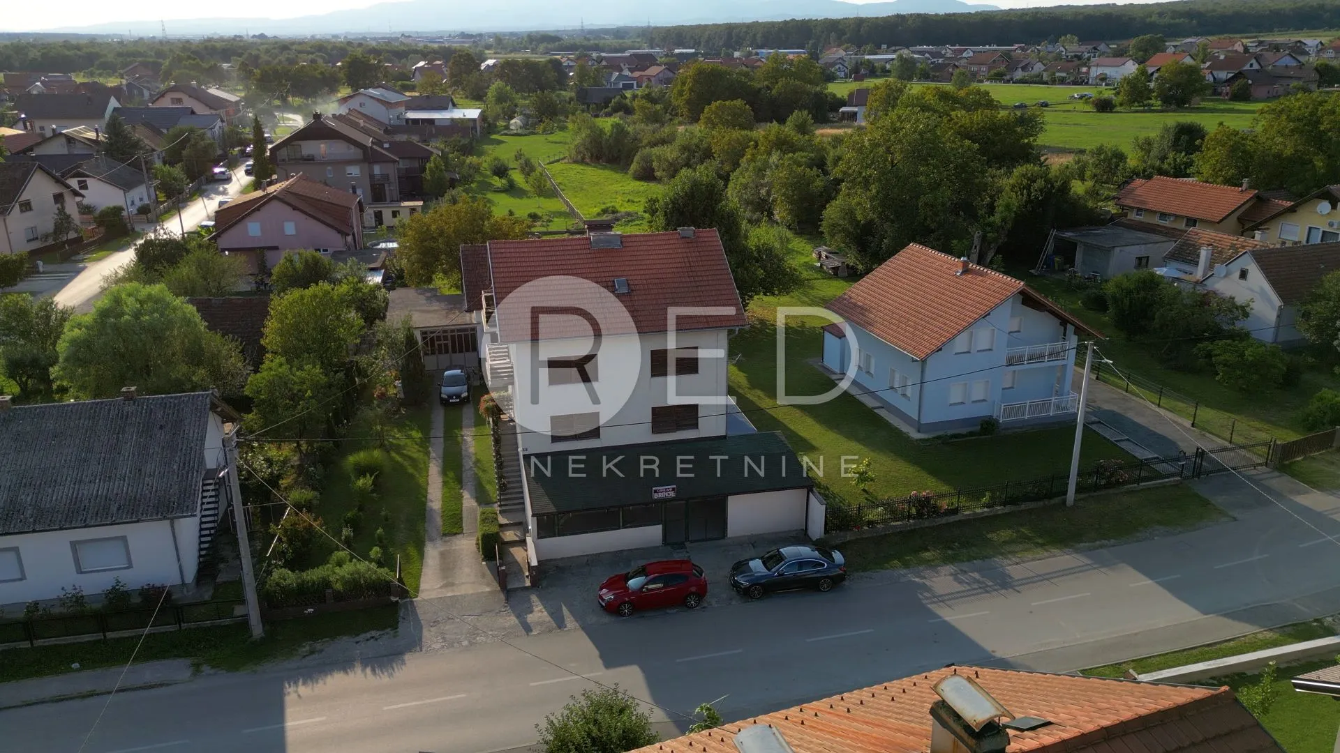 kuća s poslovnim prostorom dugo selo - slika 4
