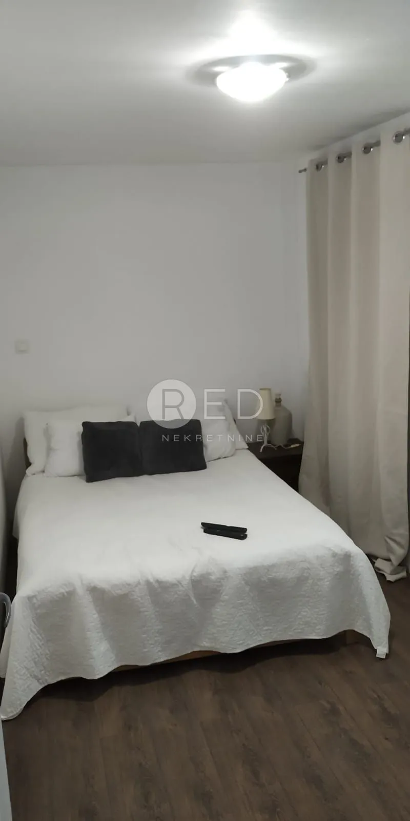 vinjerac kuća s apartmanima-blizina mora - slika 8