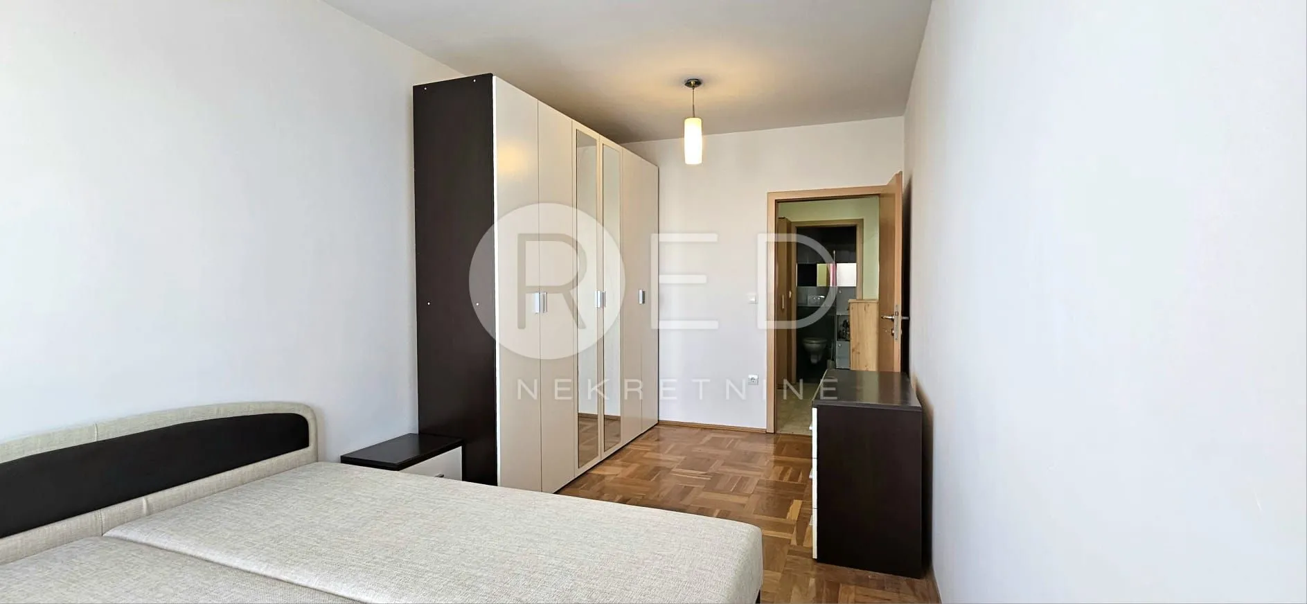 svijetao i odmah useljiv stan u vrapču – 53 m², lođa, lift - slika 7