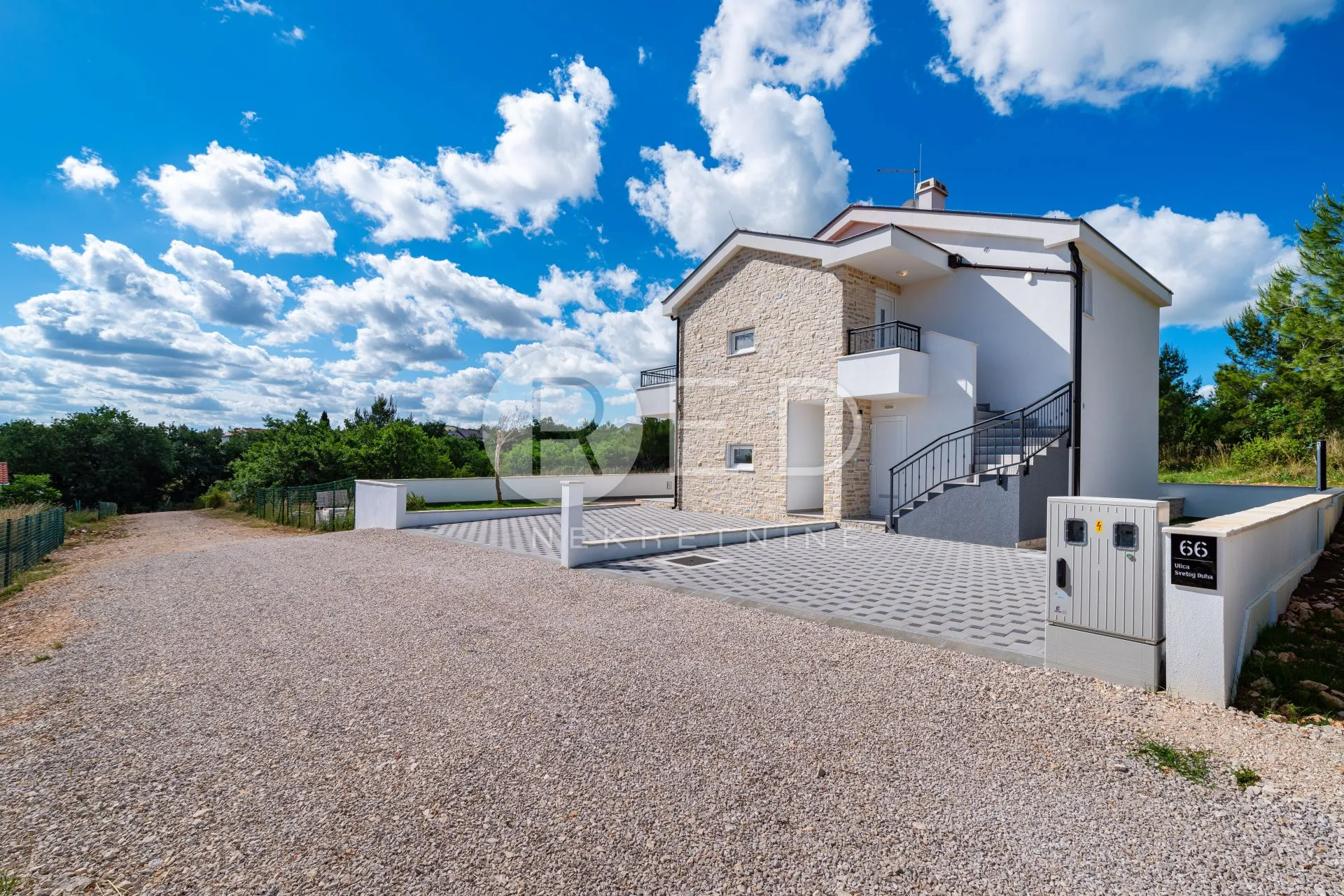posedarje atraktivan stan s1 89.0 m2 s pogledom na more i velebit - useljivo odmah! - slika 13