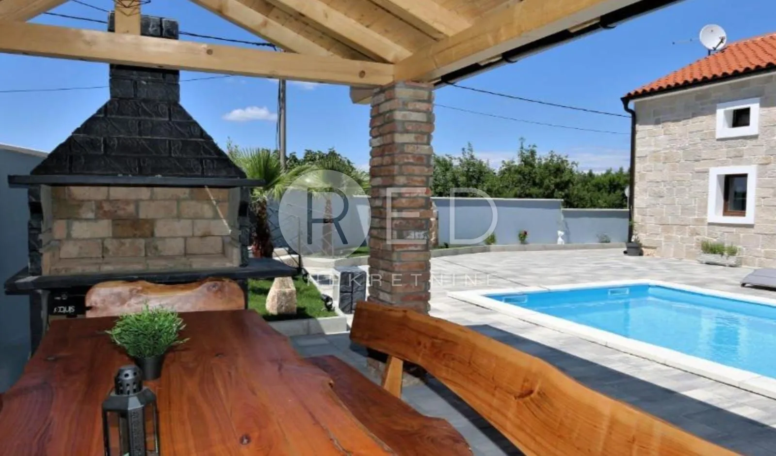 otok krk, okolica dobrinja - adaptirana starina s bazenom, 140 m2 - slika 12