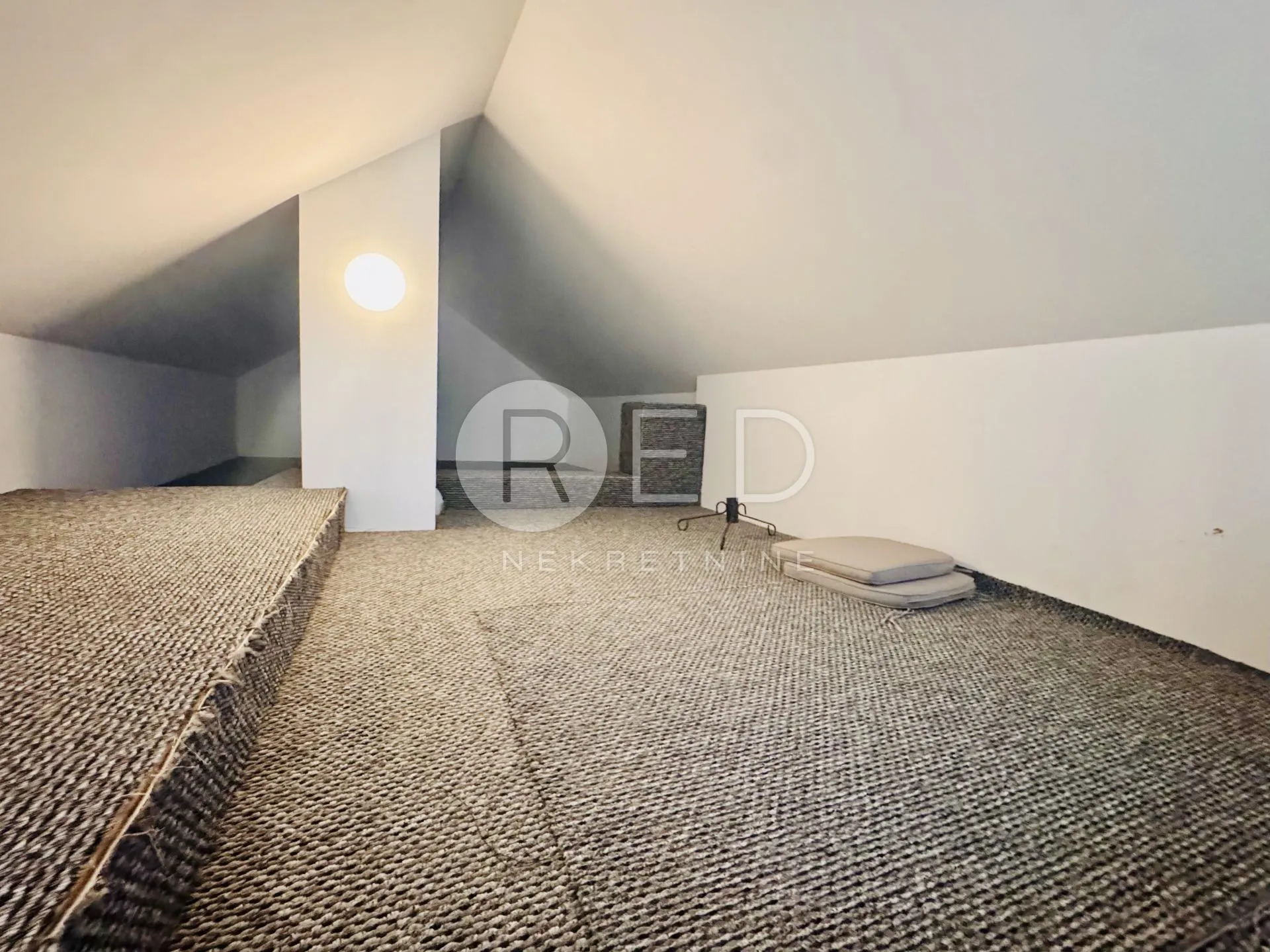 jarun/gajevo stan za najam 110 m2 - slika 28