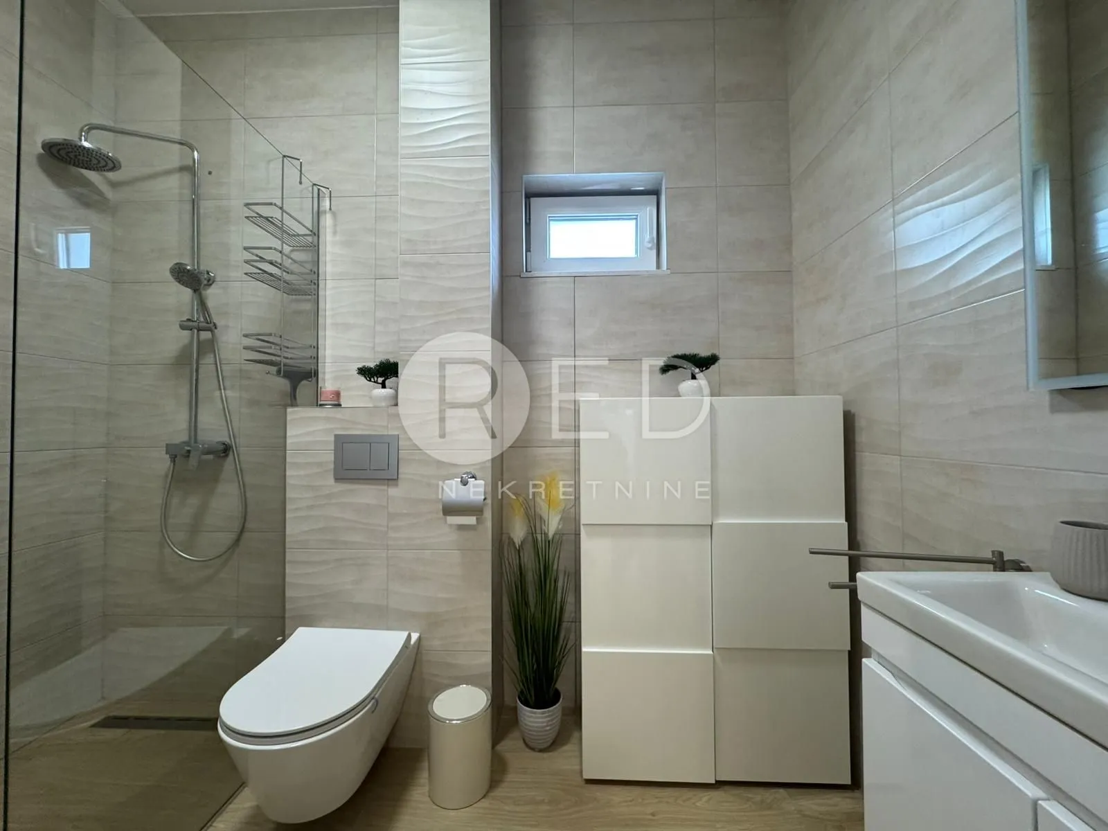 stan u prizemlju s vrtom , novogradnja 116 m2 - vinjerac - slika 7