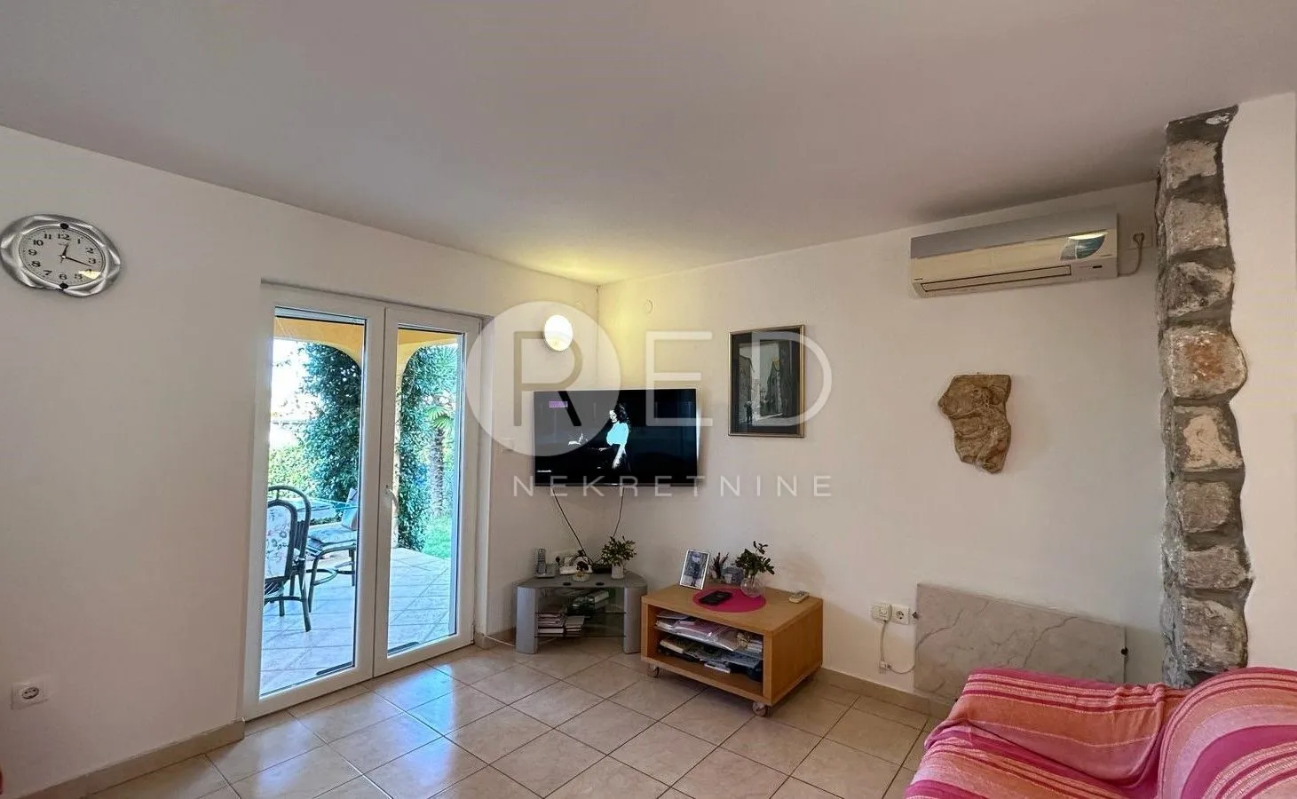 otok krk, malinska - dvojna kuća 90 m od plaže, 173 m2 - slika 9