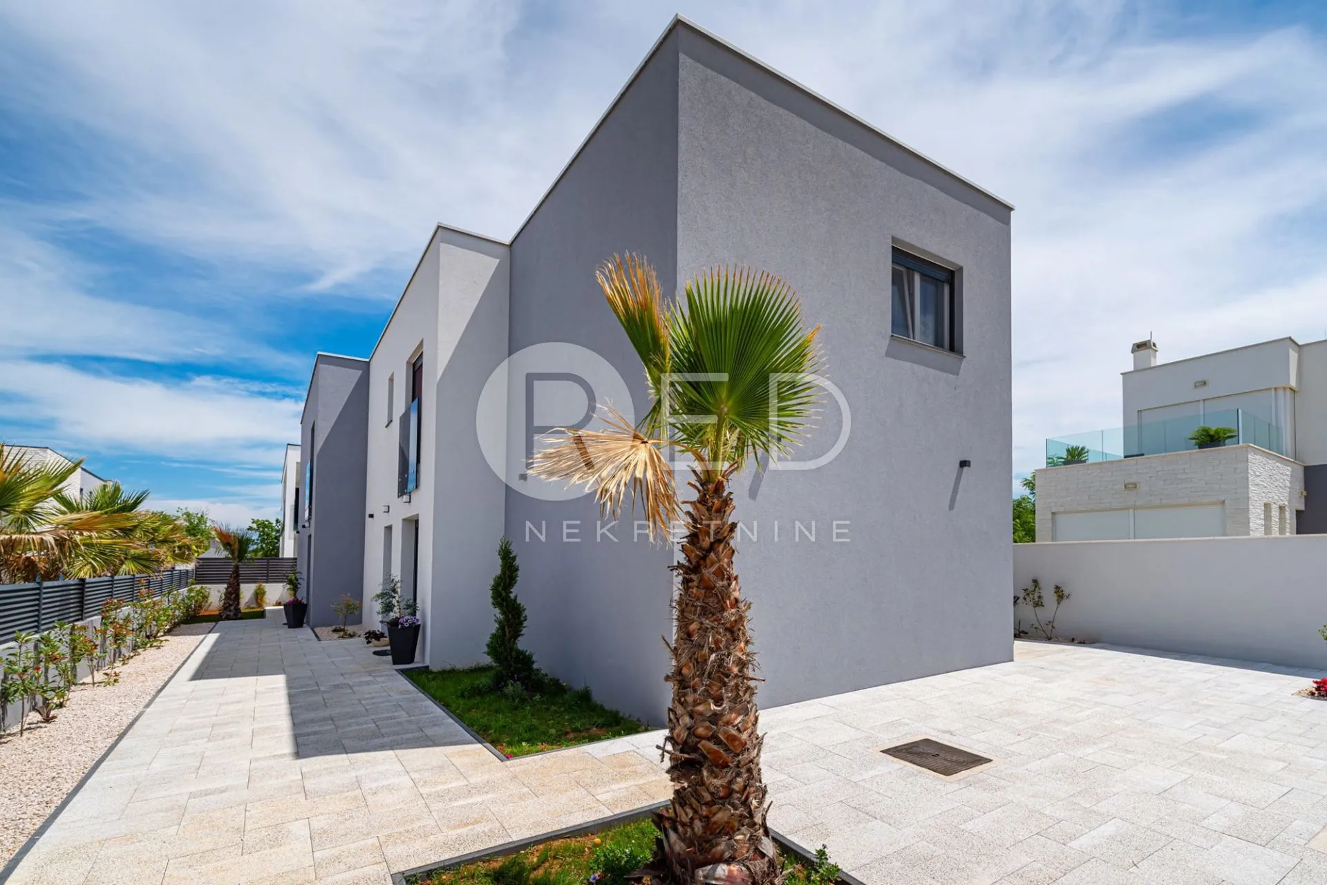 modrena kuća s 2 stana 177m2 - zaton, zadar - slika 15