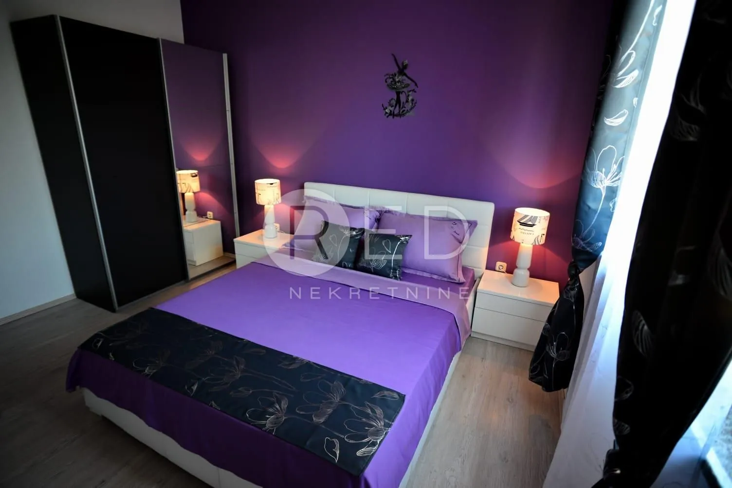 kuća s 4 četiri apartmana u pridragi kod zadra, 100 m od mora - slika 11
