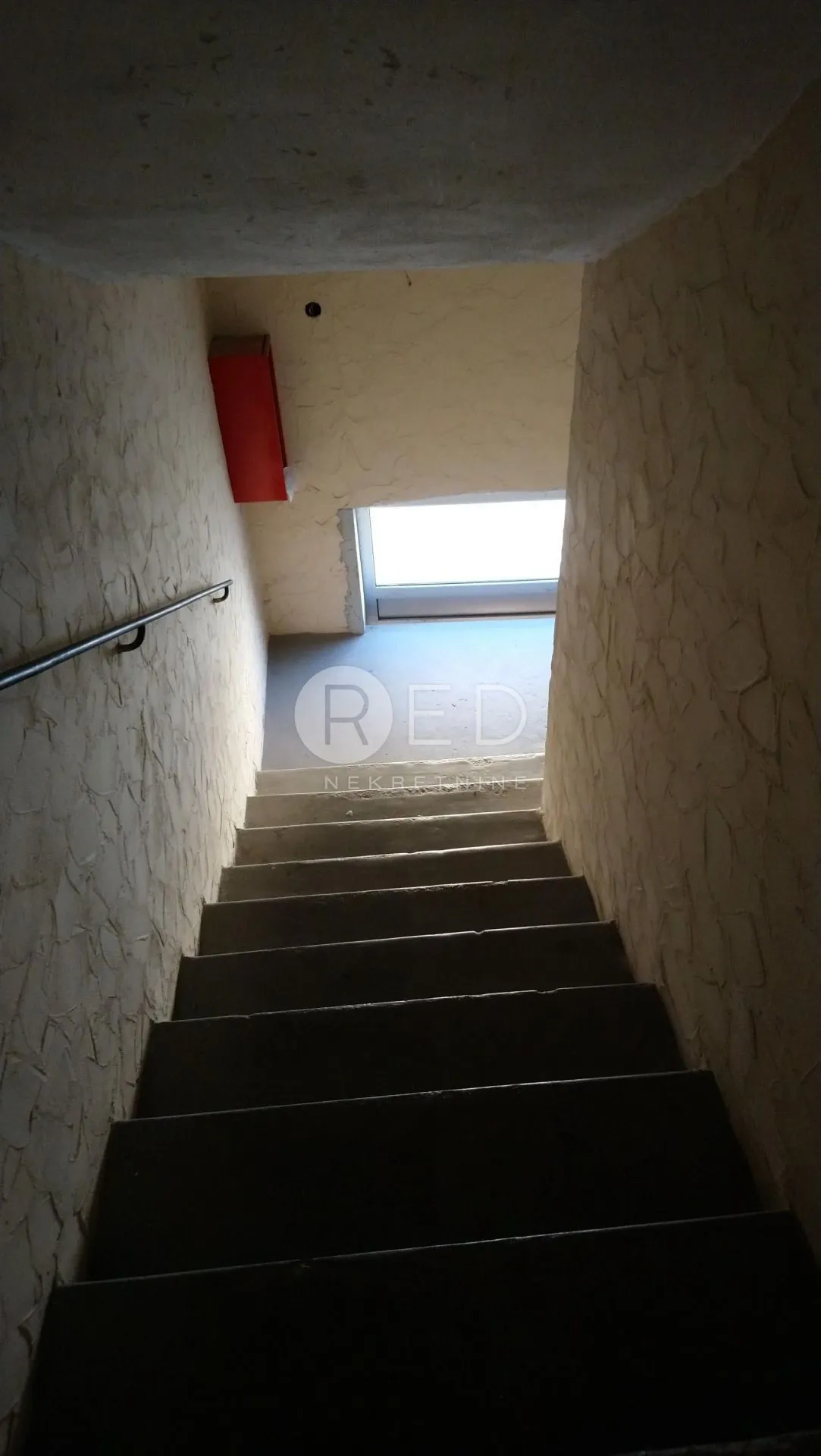 stan 100 m2 centar osijeka - slika 25