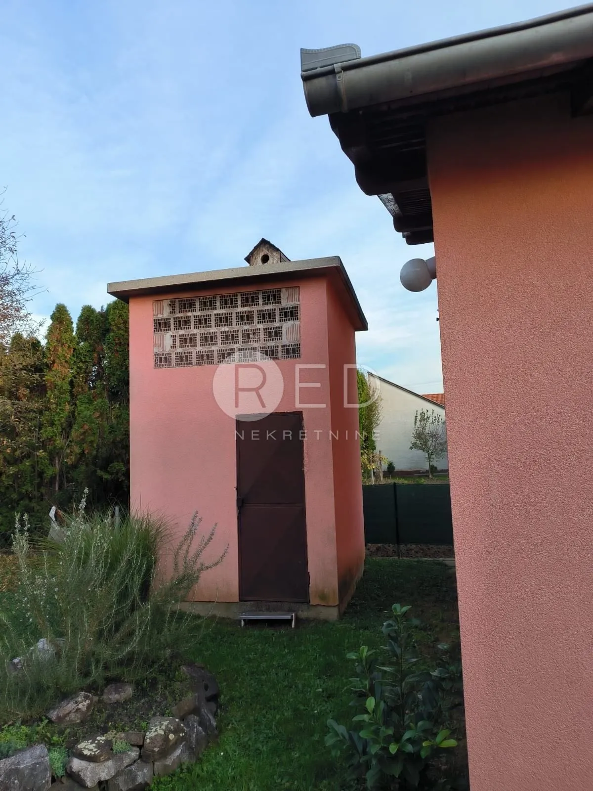 slavonski brod kuća livada 156 m2 - slika 5