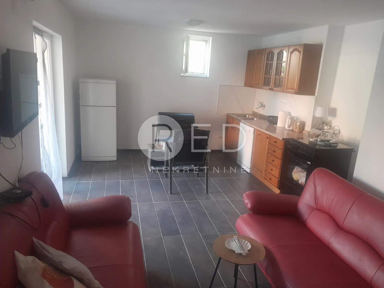 vir apartman u kući, more 280m - slika 5