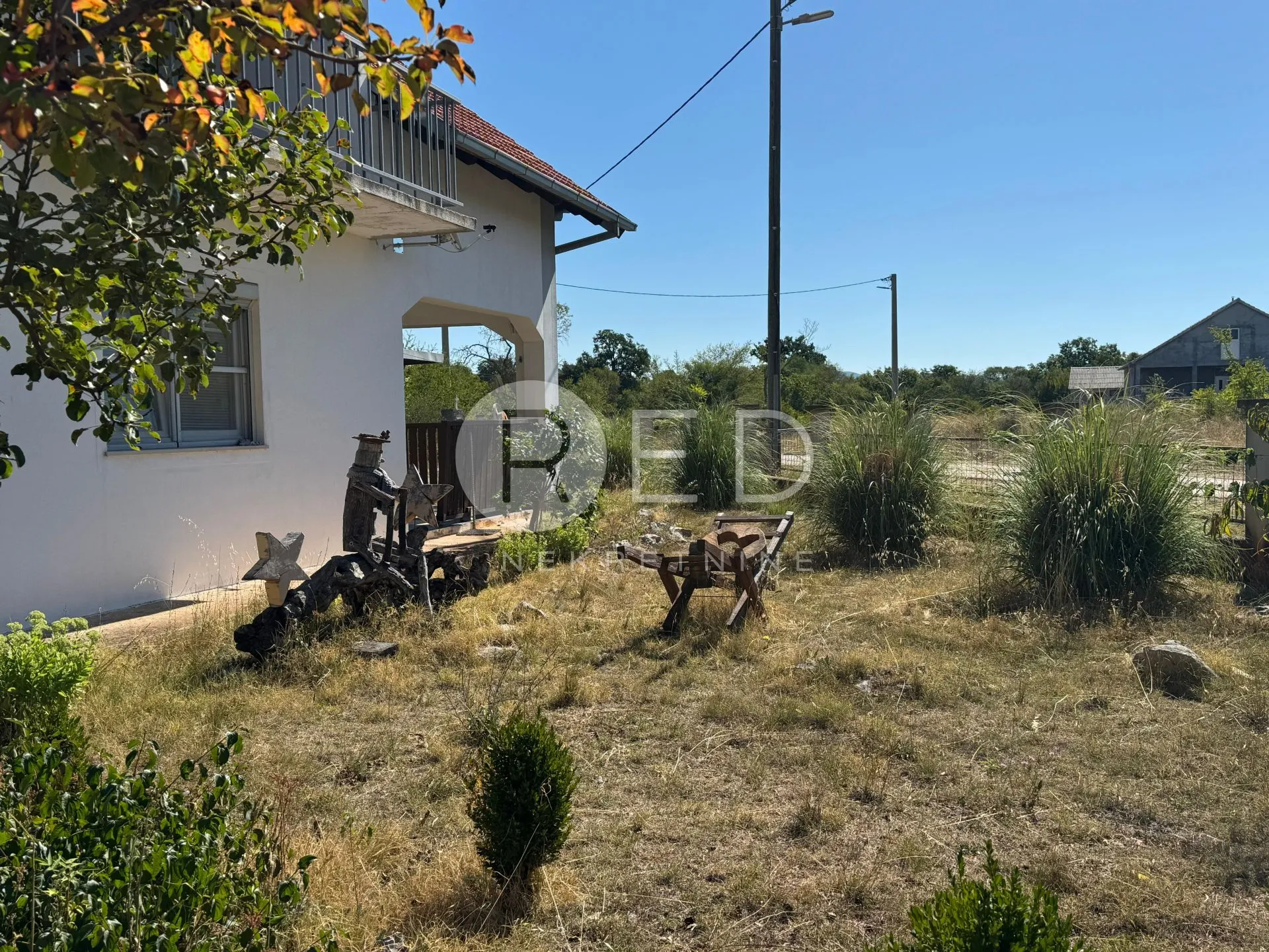 kuća katnica sa dvorištem i garažom - planjanje gornje - slika 13