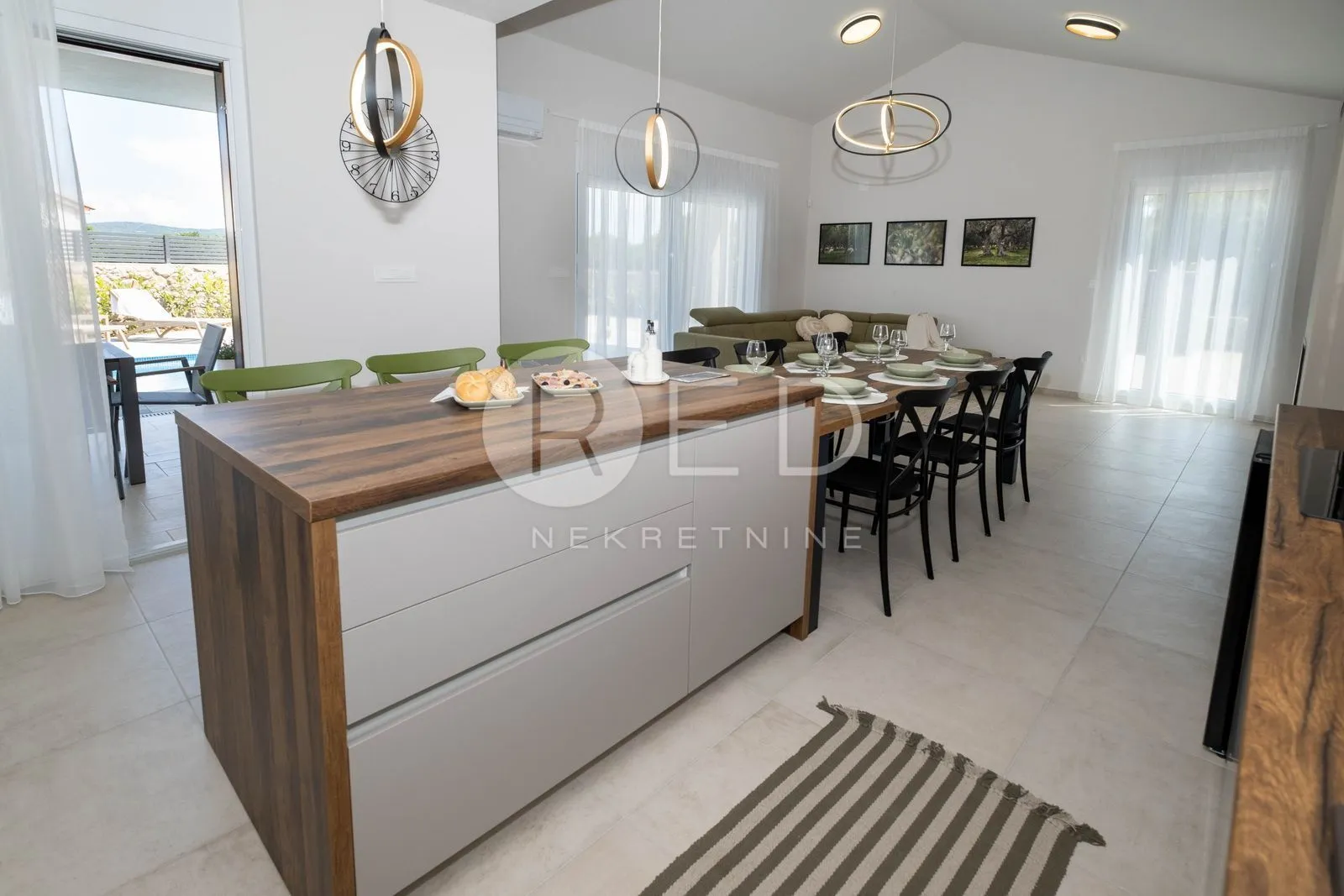 okolica krka - luksuzna vila na mirnoj lokaciji, 170 m2 - slika 3