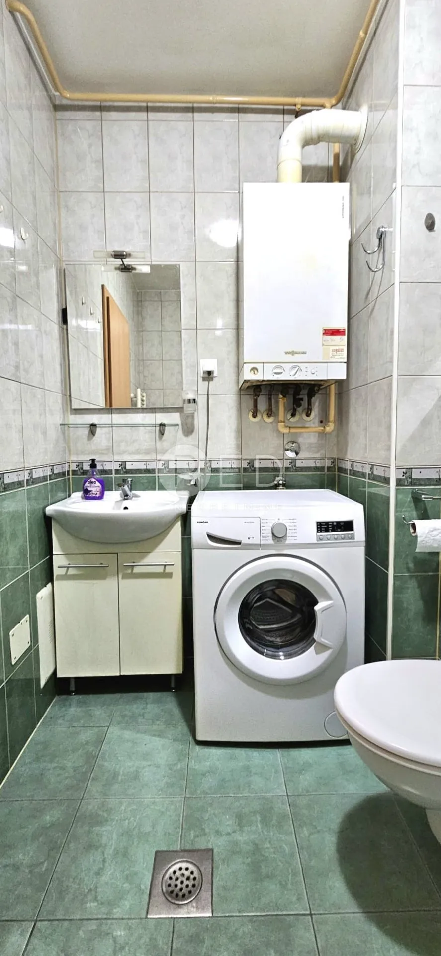 svijetao i odmah useljiv stan u vrapču – 53 m², lođa, lift - slika 10