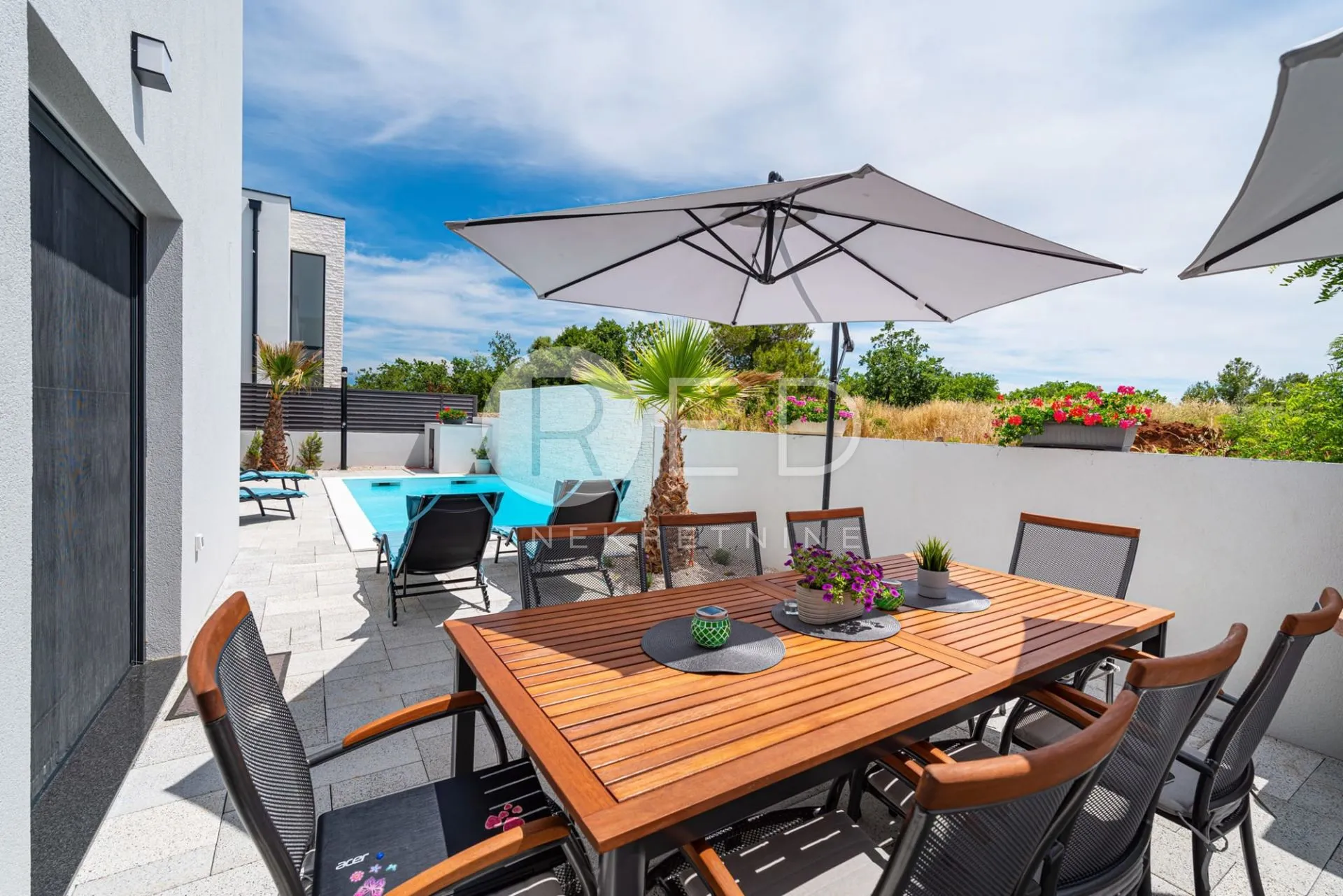 modrena kuća s 2 stana 177m2 - zaton, zadar - slika 12