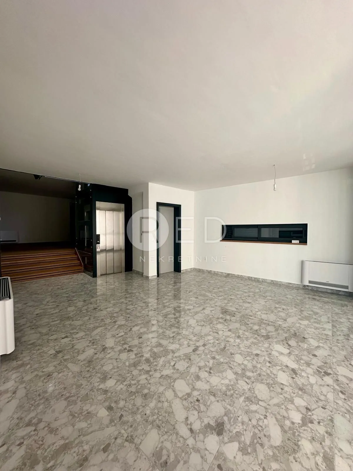 ekskluzivna vila na odličnoj lokaciji, 80 m od mora - sukošan - slika 9