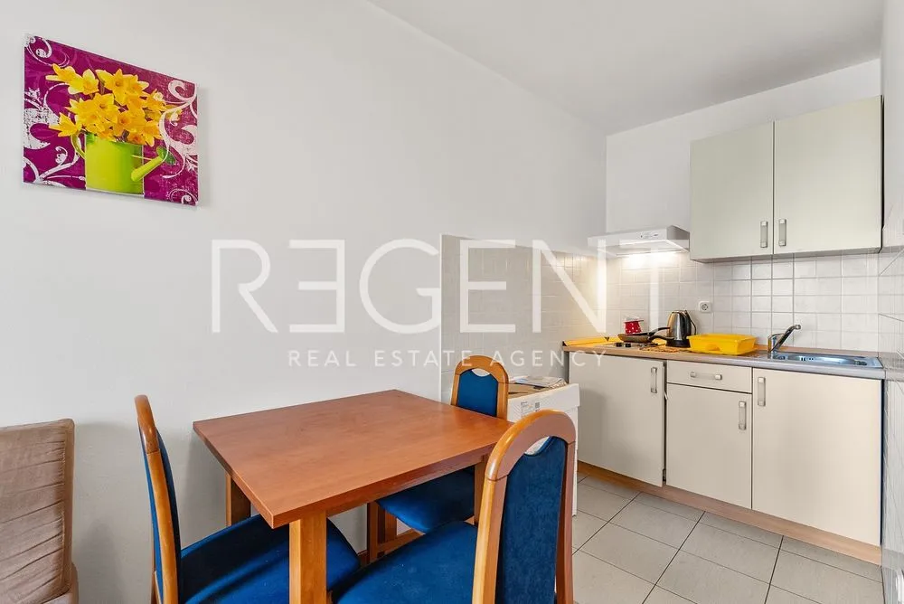 makarska, centar - apartmanska kuća u blizini centra bruto površine 186 m2 - slika 14