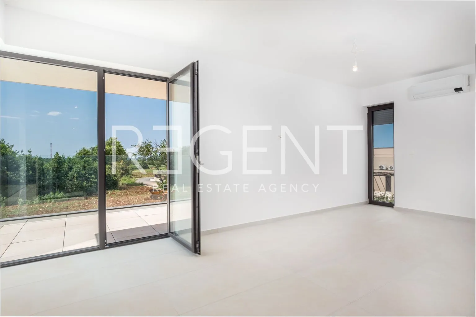 istra, labinci - luksuzna vila s bazenom 303,34 m2 - slika 23