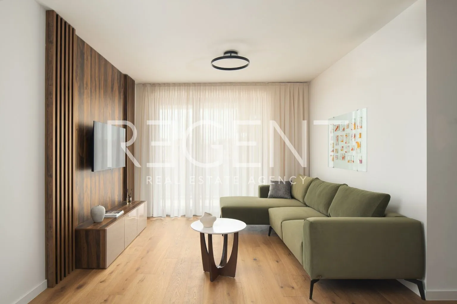 Zagreb, Trnje – elegantan trosoban apartman s balkonom