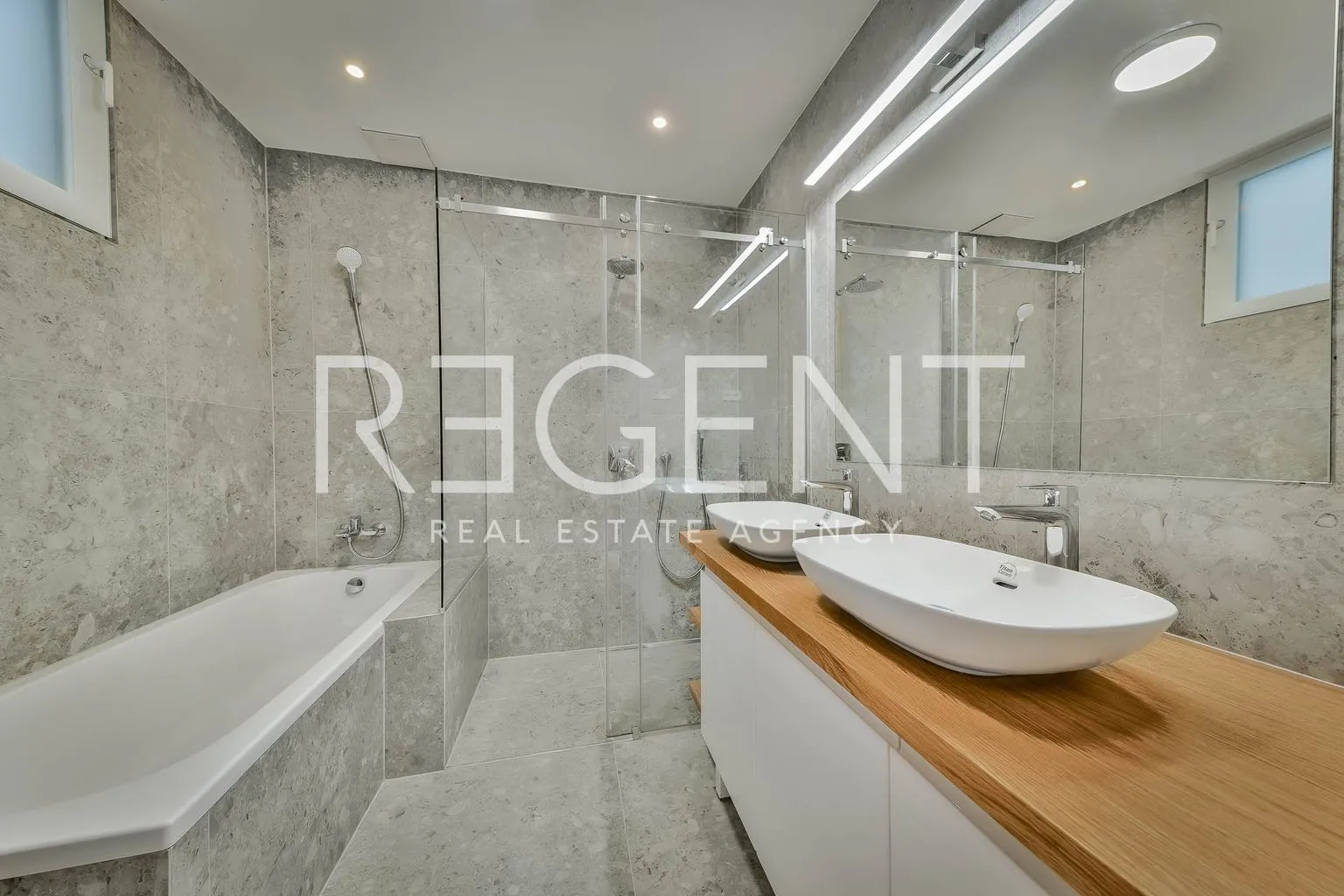 zagreb, ban centar – trosoban stan 131 m2 - slika 7