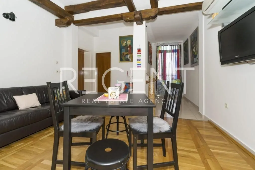 split, dugi rat-funkcionalan trosoban stan s pogledom na more - slika 7
