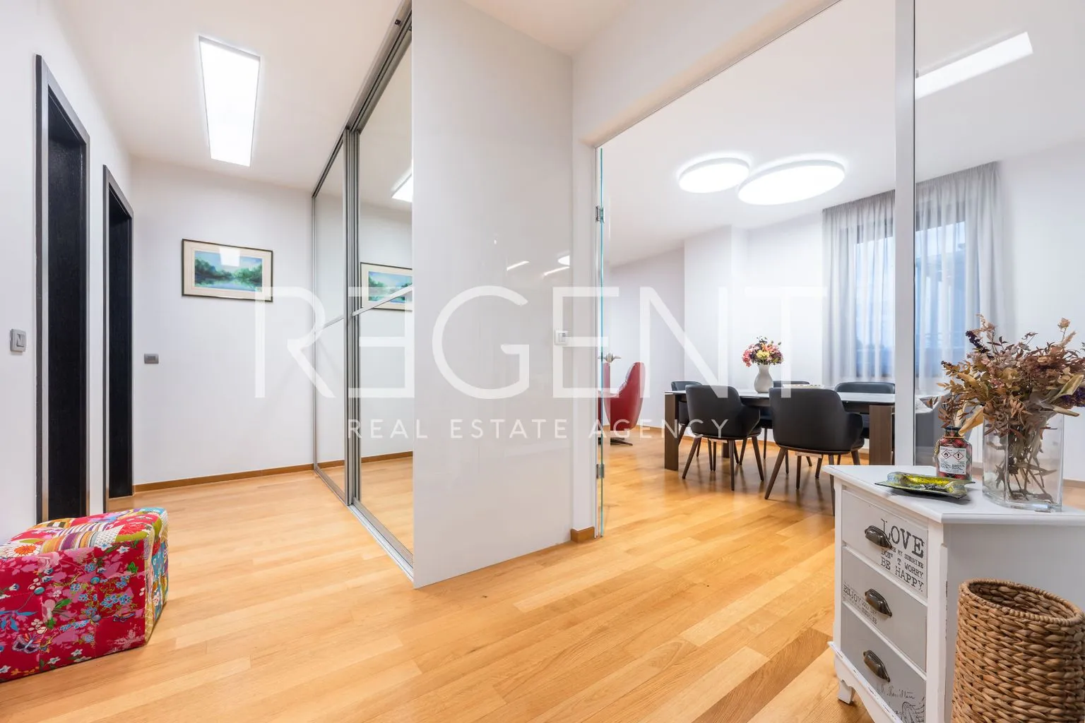 zagreb, srebrnjak – uređen trosoban penthouse za najam - slika 11