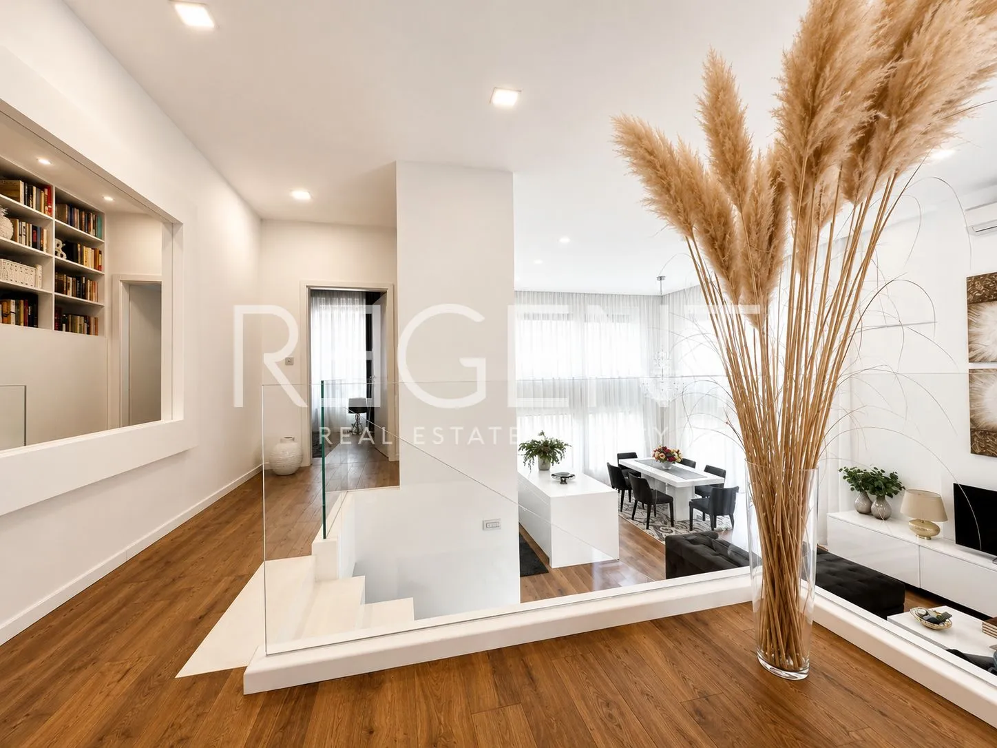 kuća 370 m², maksimir — 4 spavaće sobe, vrt, garaža - slika 7