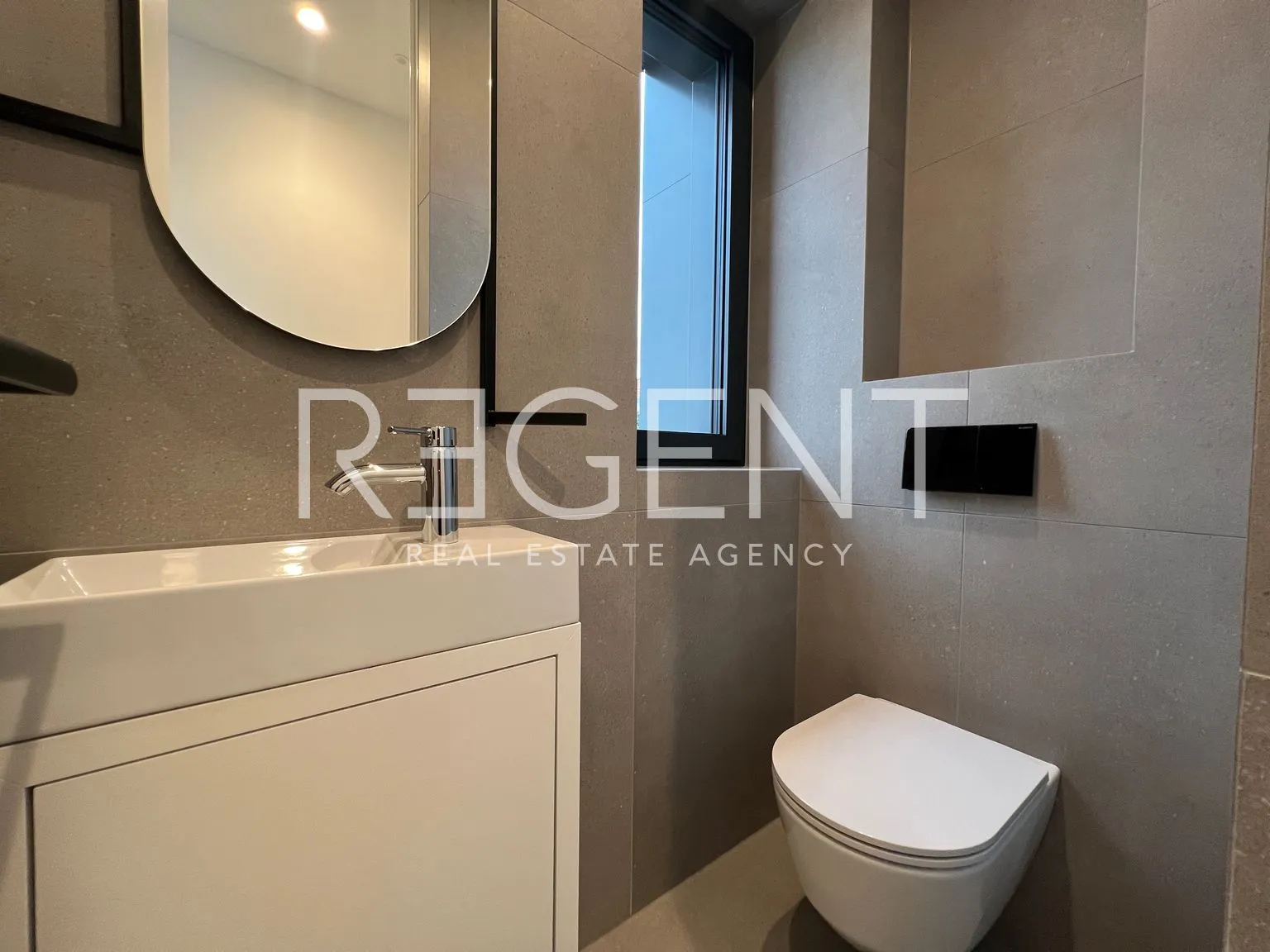 zagreb, pantovčak – luksuzni četverosoban penthouse 131m2 najam - slika 7