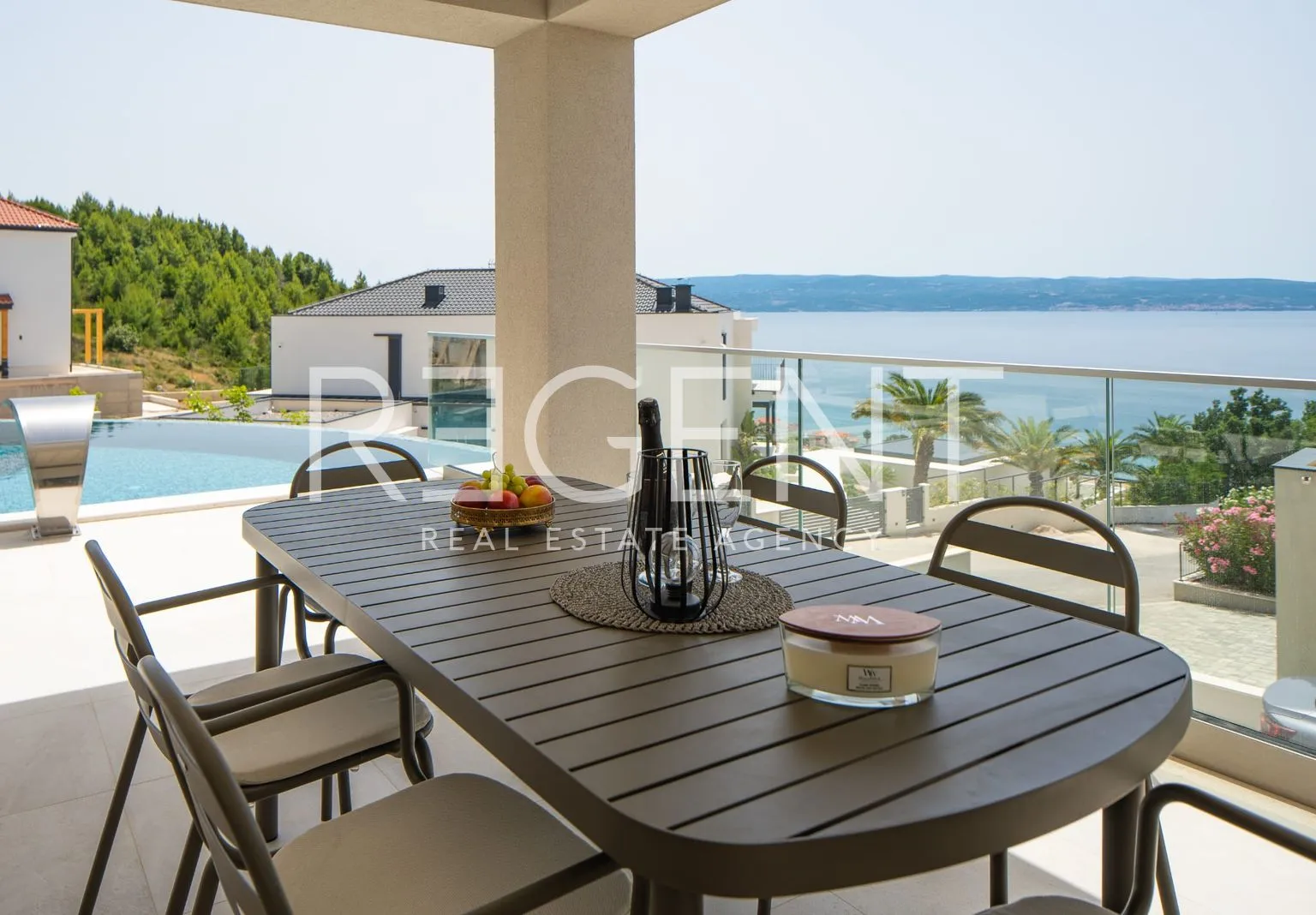 podstrana - villa sa bazenom i pogledom na more - slika 30