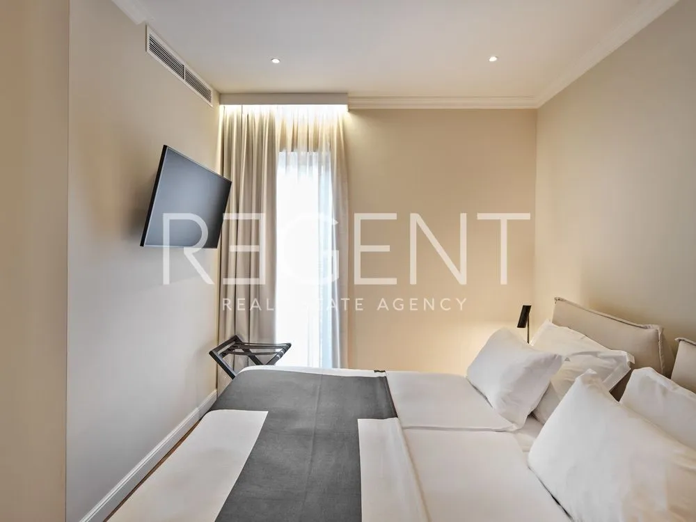 trogir - moderna villa sa pogledom na more 341 m2 - slika 28