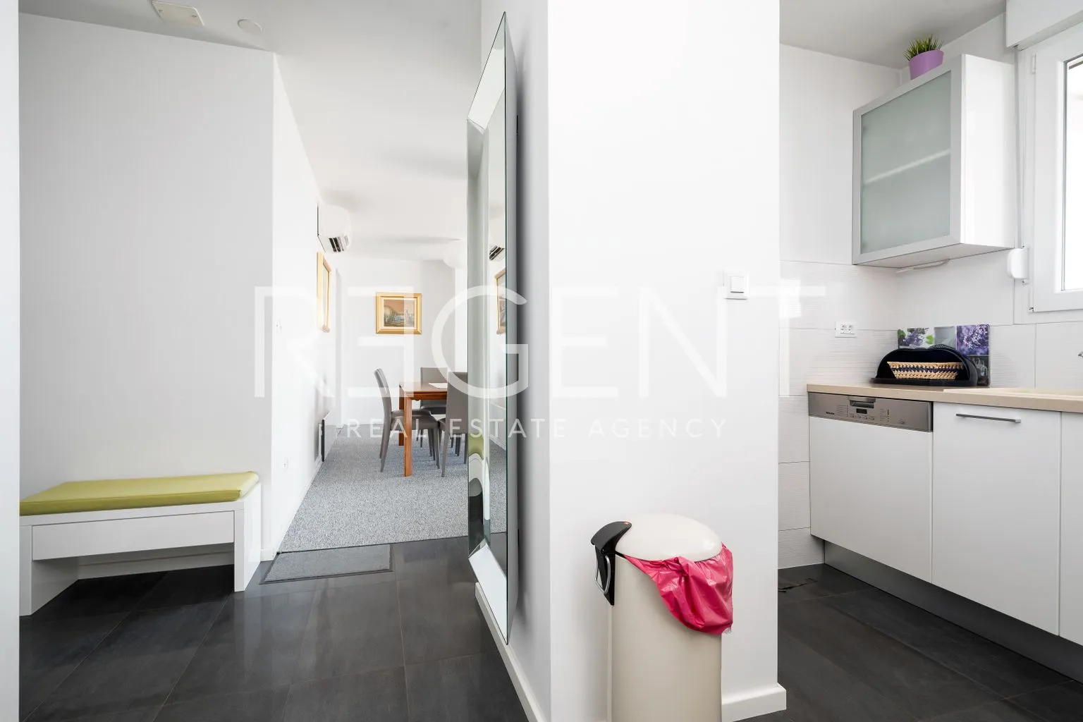 split, dragovode - luksuzan penthouse s terasom i pogledom na more 103 m2 - slika 4