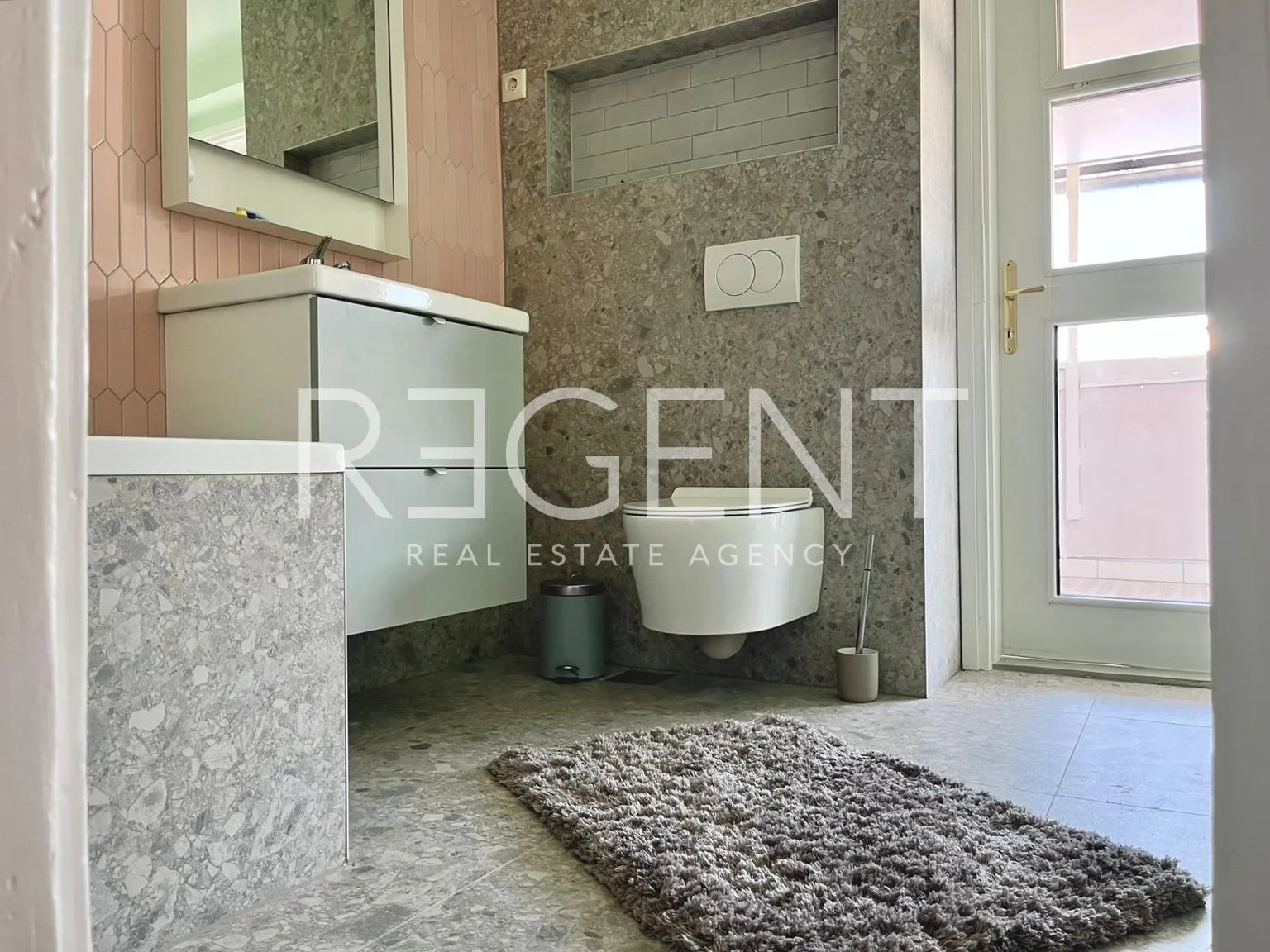 zagreb, trešnjevka - potpuno renoviran dvosoban stan - slika 12