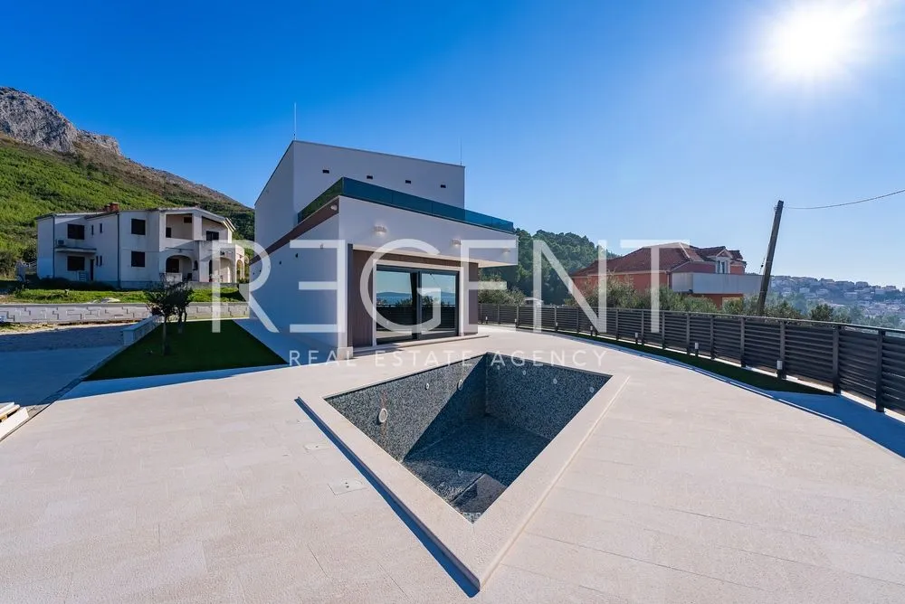split, strožanac - moderna vila s pogledom na more, bazenom i pomoćnim objektom 50 m2 - slika 14