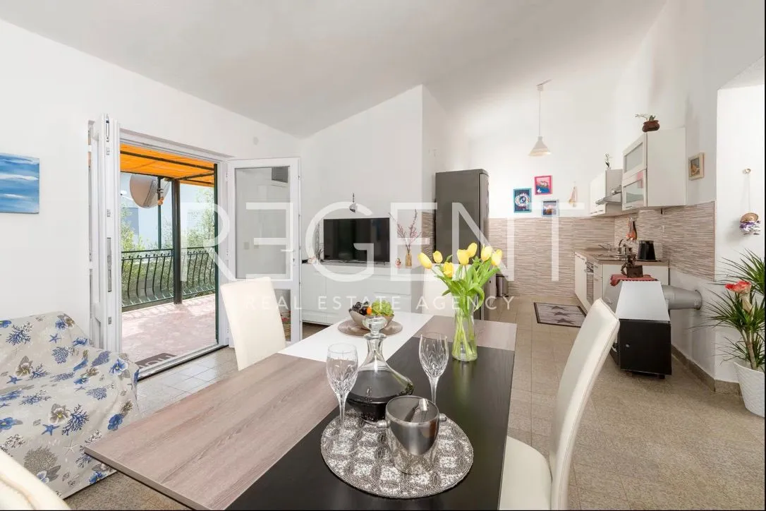 sevid na moru, kuća 118 m² — 3ss, dvorište, 100 m od mora - slika 3