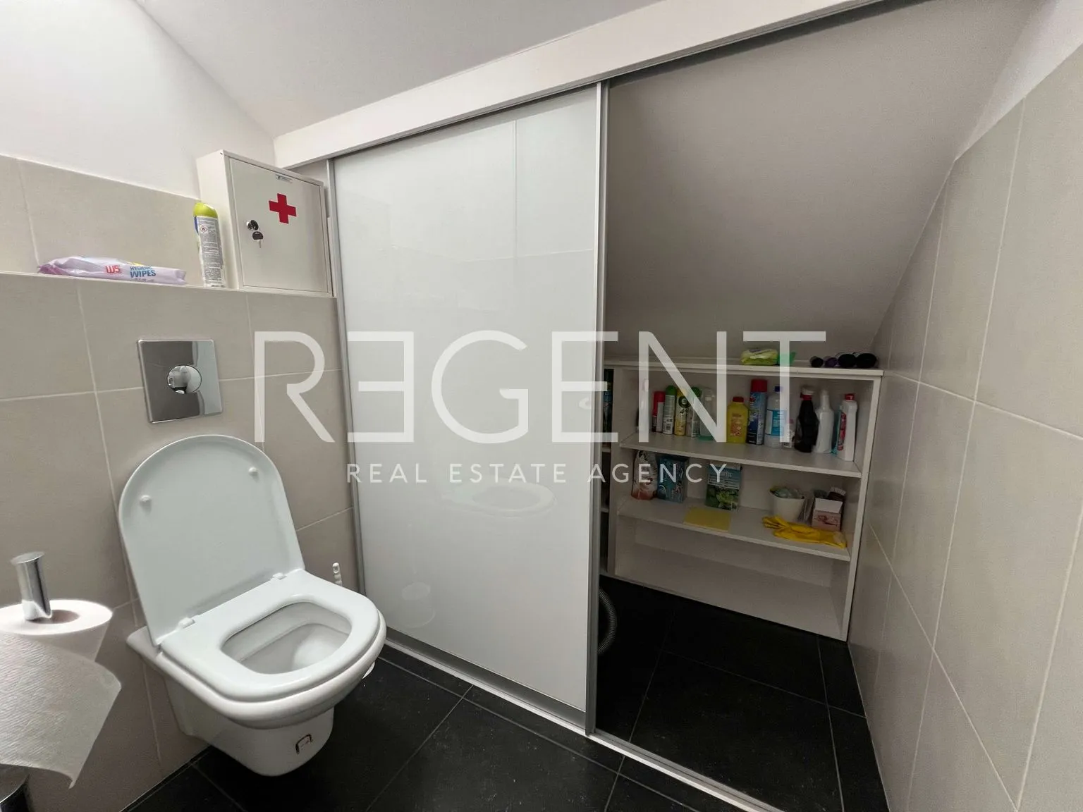zagreb, žitnjak – poslovni prostor 600 m² za najam - slika 14