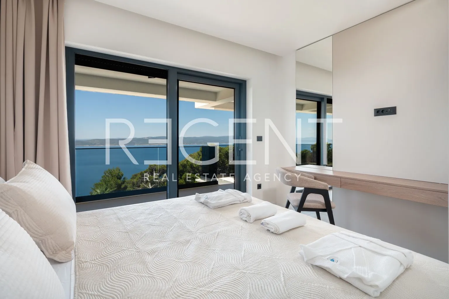makarska, brela - luksuzna vila s panoramskim pogledom na more 317 m2 - slika 16