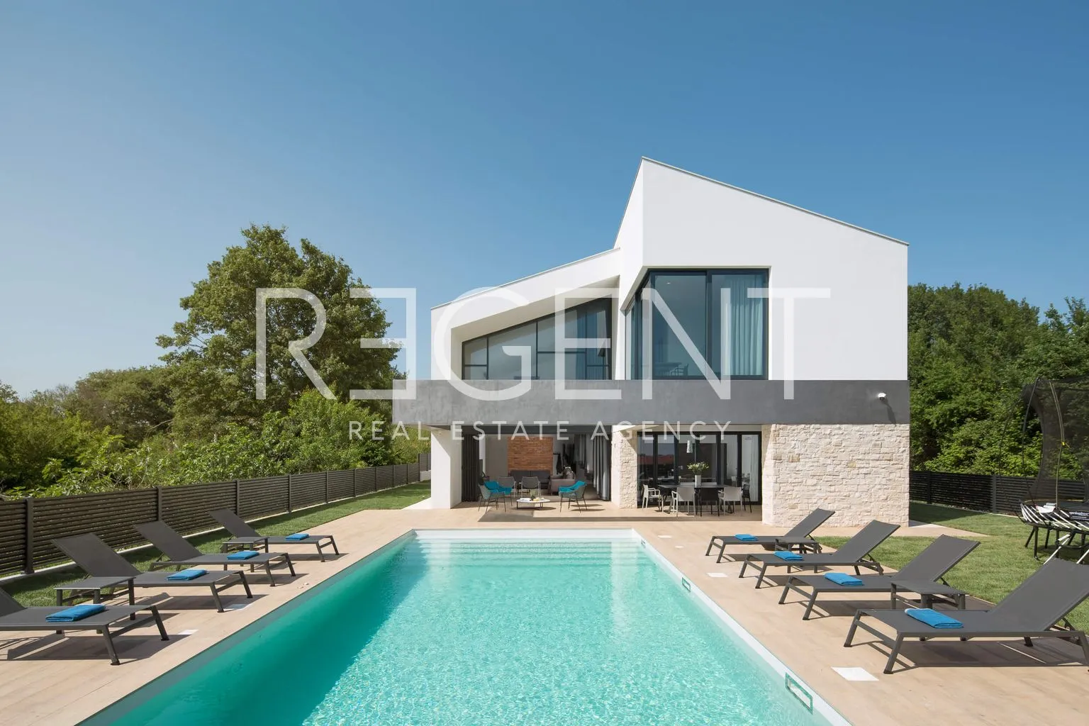 istra, ližnjan - luksuzna vila s privatnim bazenom 400m2 - slika 20