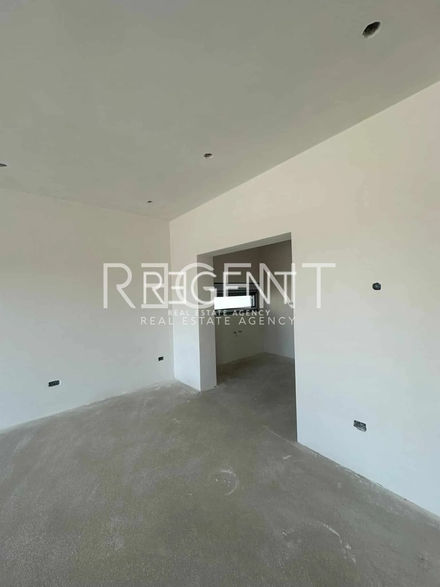 istra, medulin - moderna vila 300 m2 - slika 7