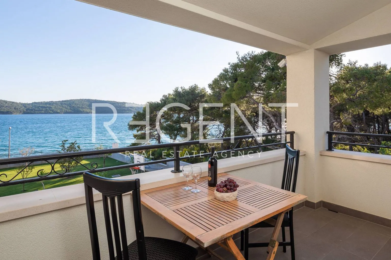 šibenik - prekrasna luksuzna vila uz more 1000 m2 - slika 102