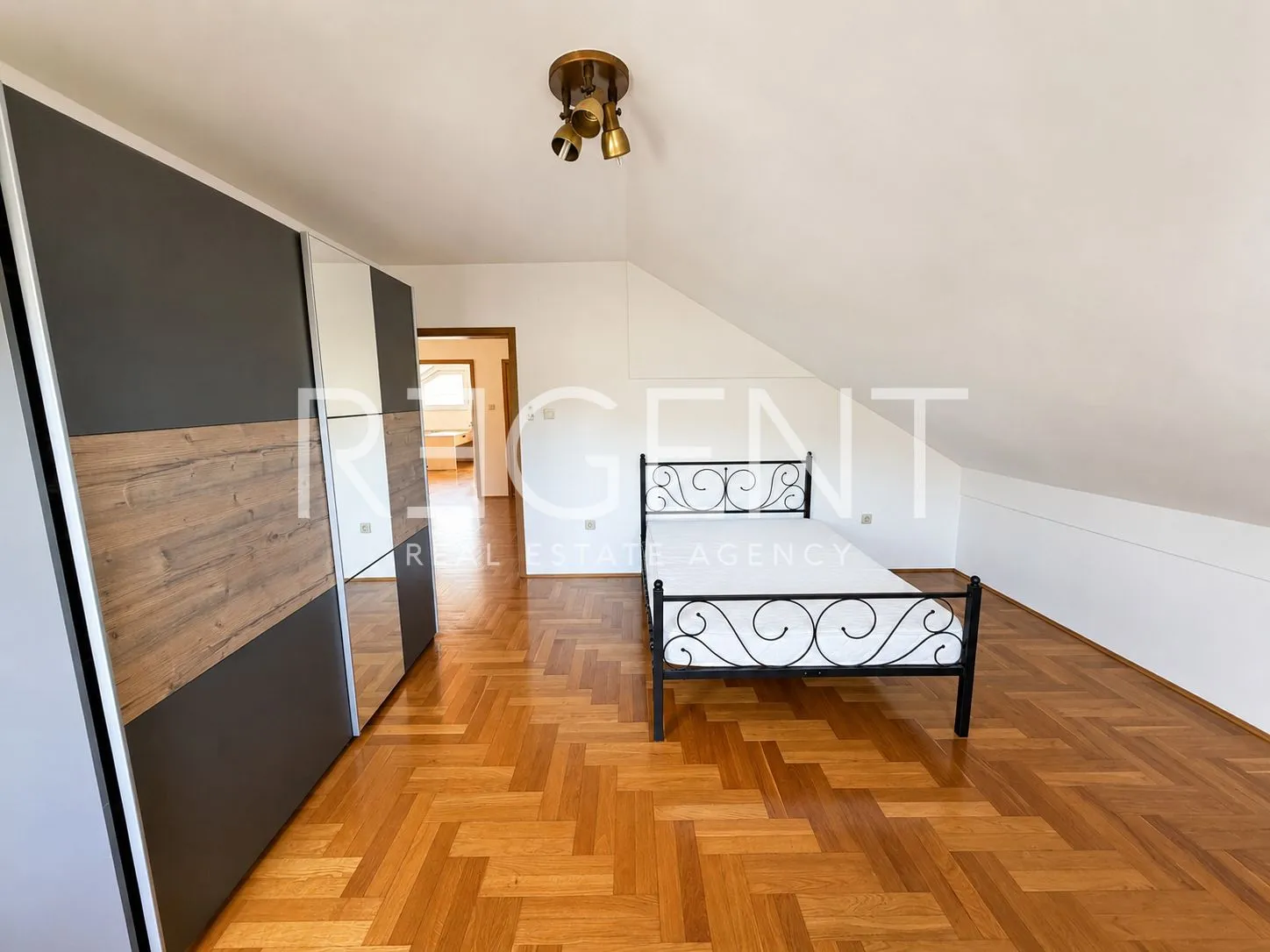 kuća 275 m² za najam, jazbina — vrt, 2 garaže - slika 14