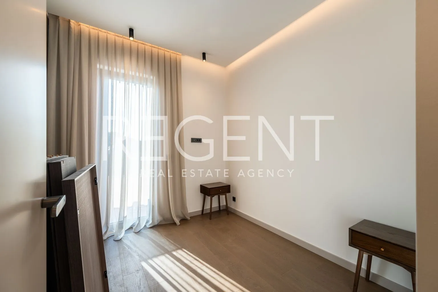 penthouse 123 m², maksimir — prvi najam, lift u stan, garaža - slika 8